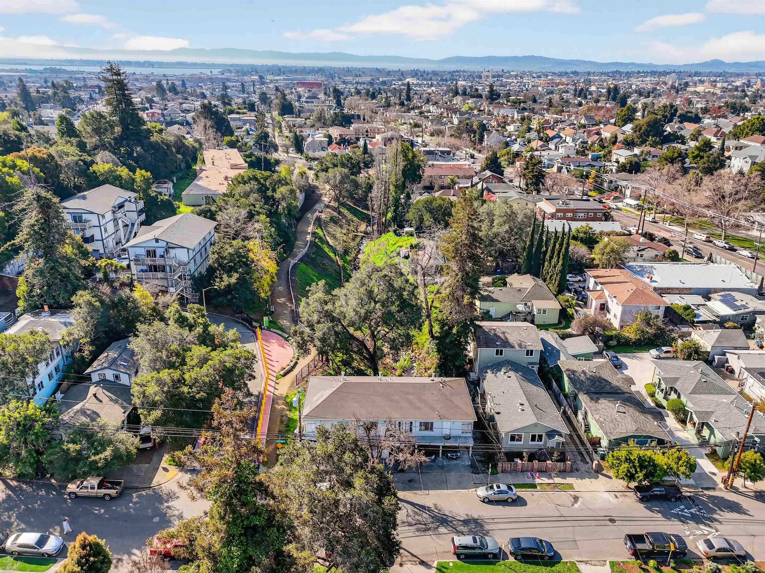 Detail Gallery Image 7 of 51 For 4343 Brookdale Ave, Oakland,  CA 94619 - – Beds | – Baths