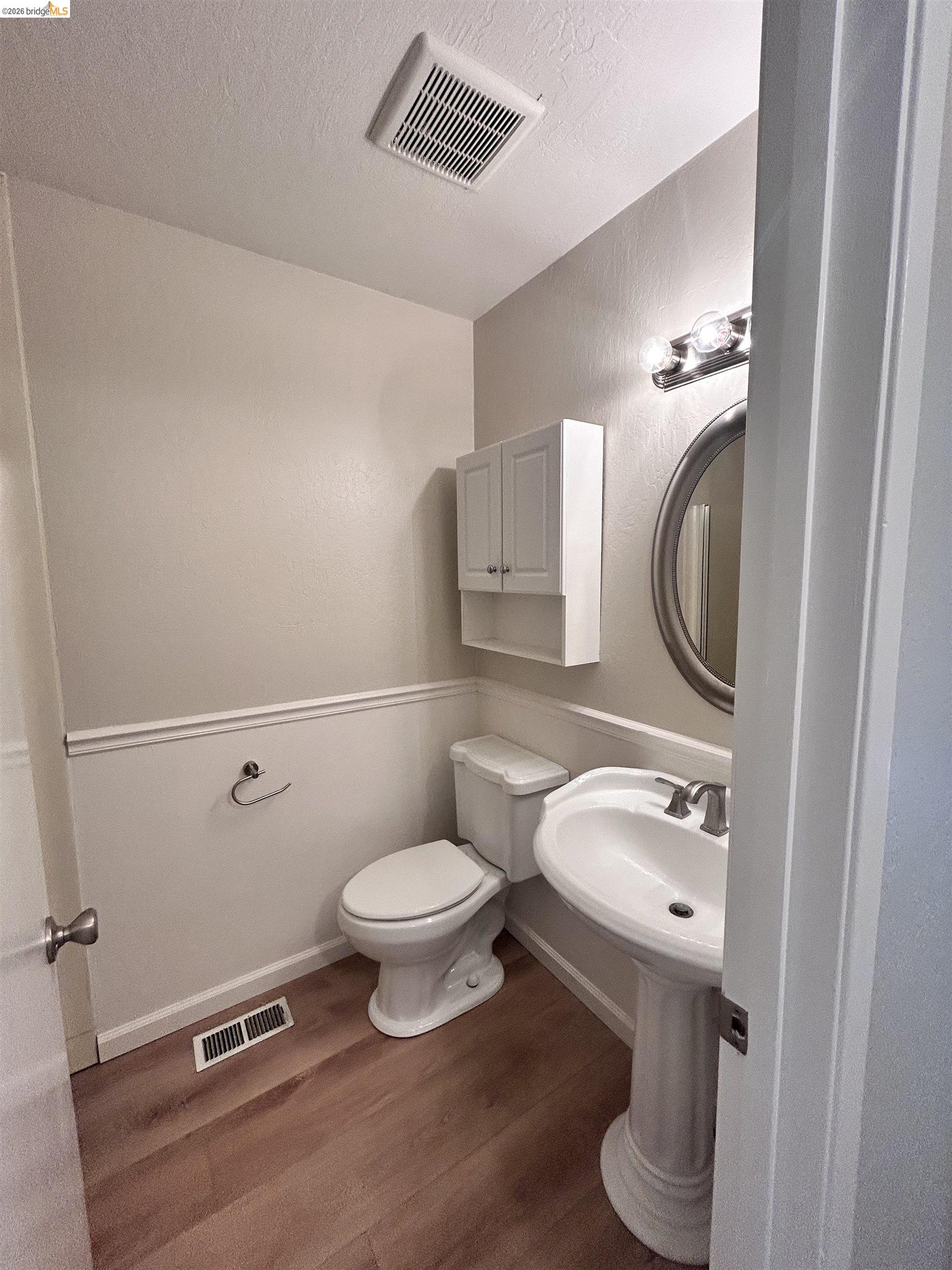 Detail Gallery Image 14 of 26 For 3620 Walnut St #B,  Lafayette,  CA 94549 - 2 Beds | 2 Baths