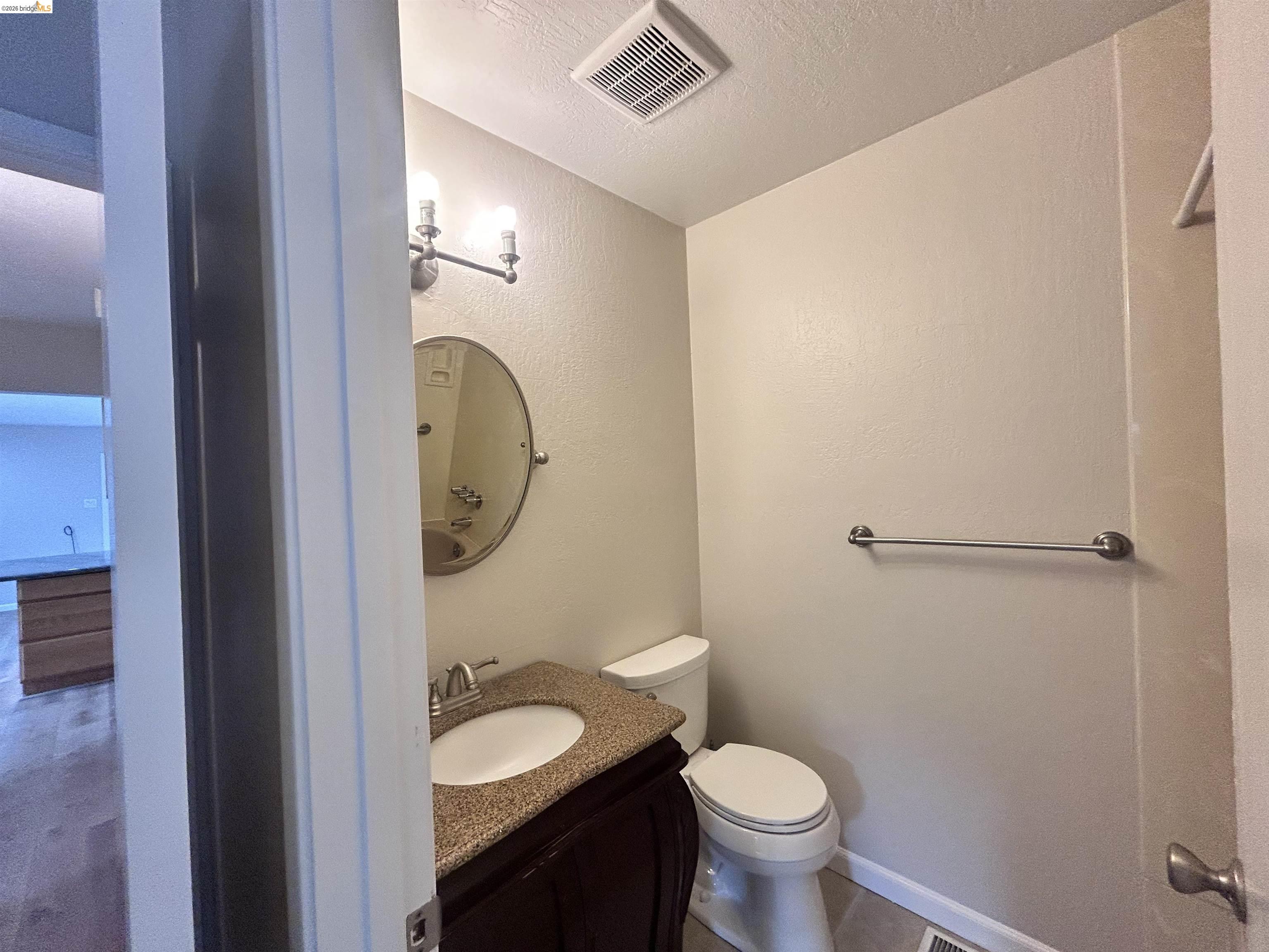Detail Gallery Image 22 of 26 For 3620 Walnut St #B,  Lafayette,  CA 94549 - 2 Beds | 2 Baths
