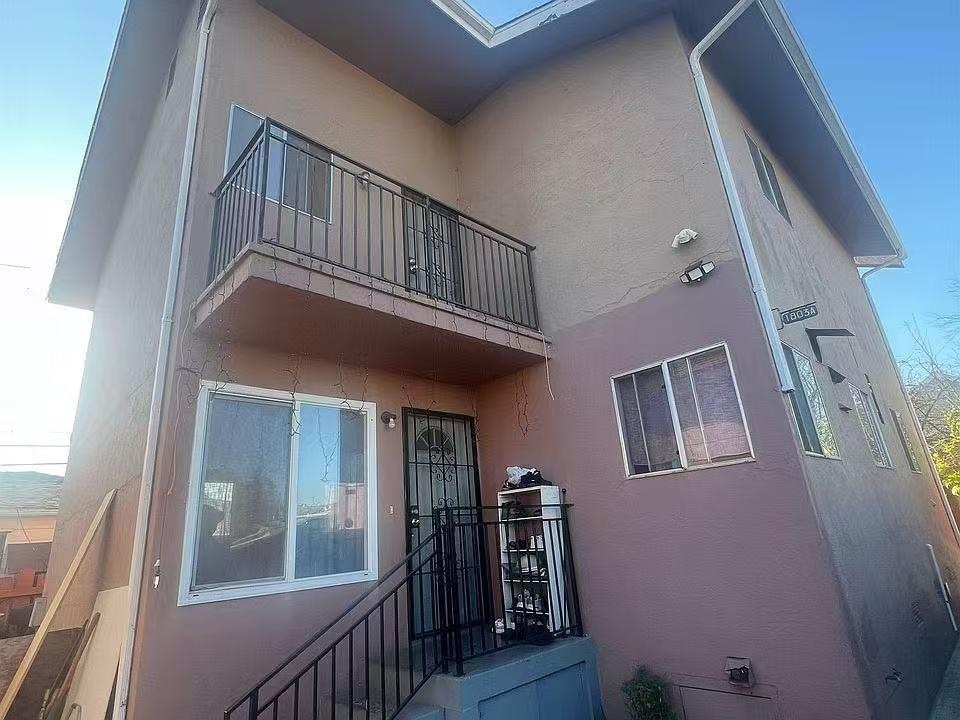 Detail Gallery Image 3 of 5 For 1803 Rosedale Ave, Oakland,  CA 94601 - – Beds | – Baths