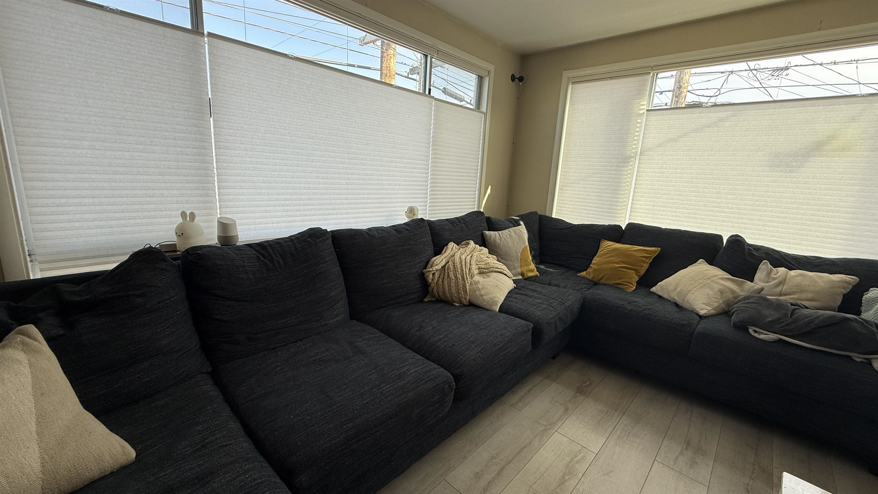 Detail Gallery Image 4 of 5 For 2701 43rd Ave, San Francisco,  CA 94116 - 3 Beds | 2 Baths