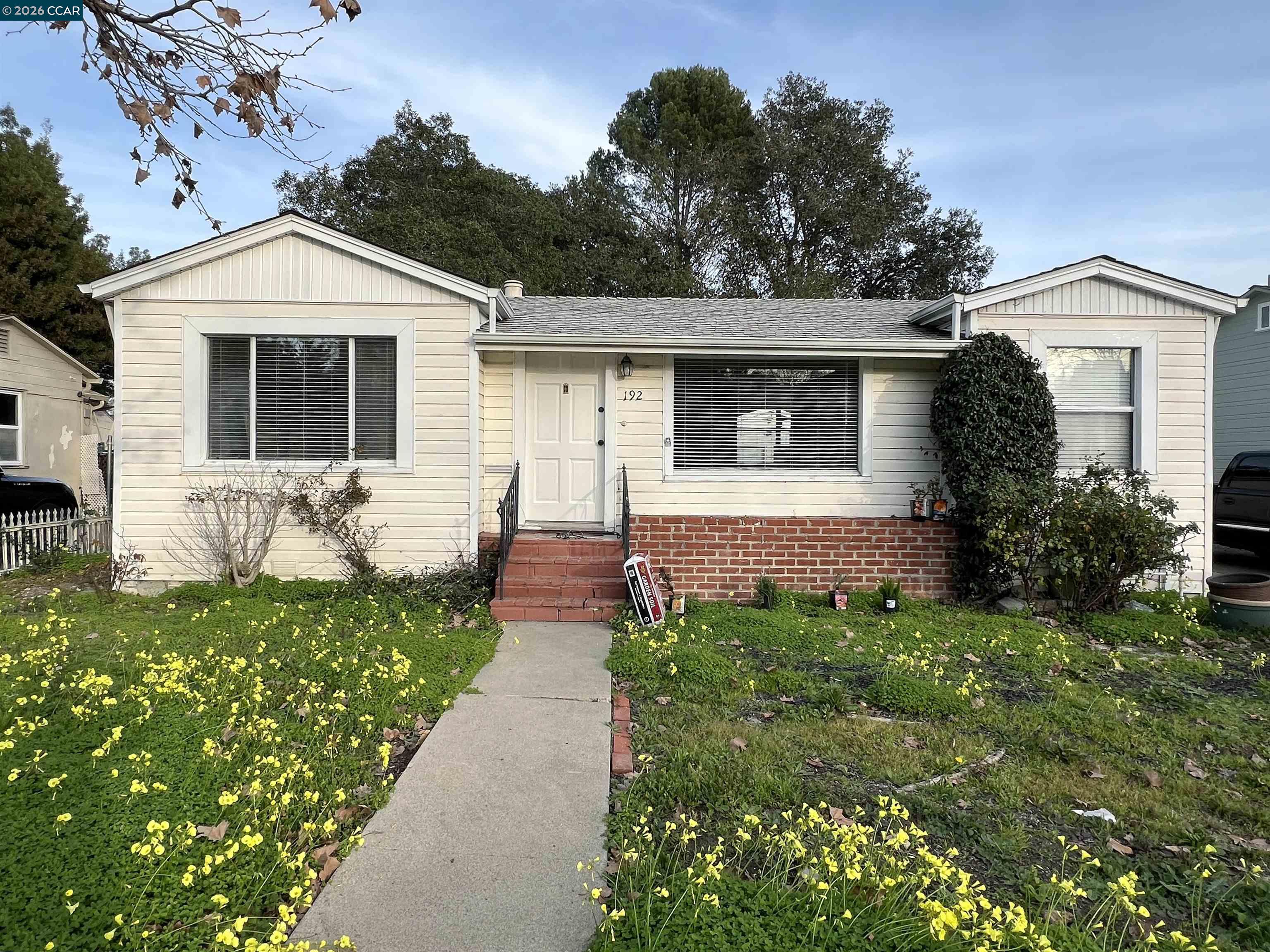 Front Image Thumbnail for CC41122825