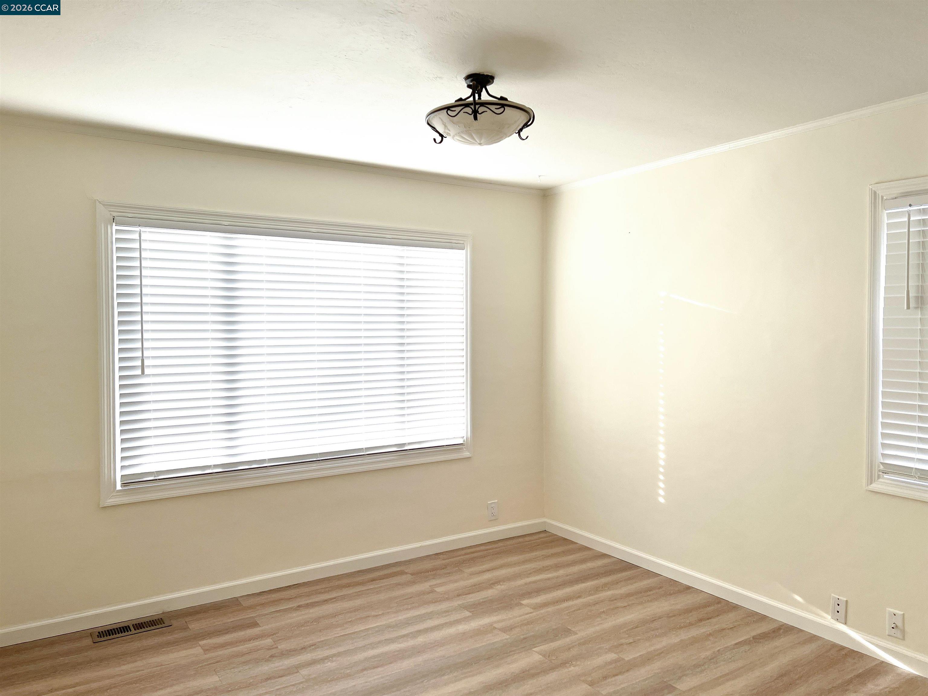 Detail Gallery Image 24 of 46 For 192 Viewmont Ave, Vallejo,  CA 94590 - 3 Beds | 2 Baths