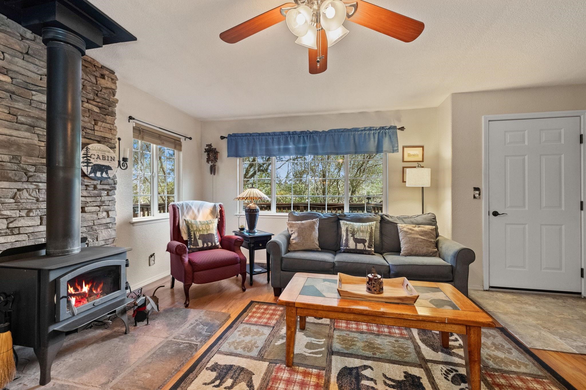 Detail Gallery Image 17 of 60 For 19047 Crocker Station, Groveland,  CA 95321-9521 - 2 Beds | 2 Baths