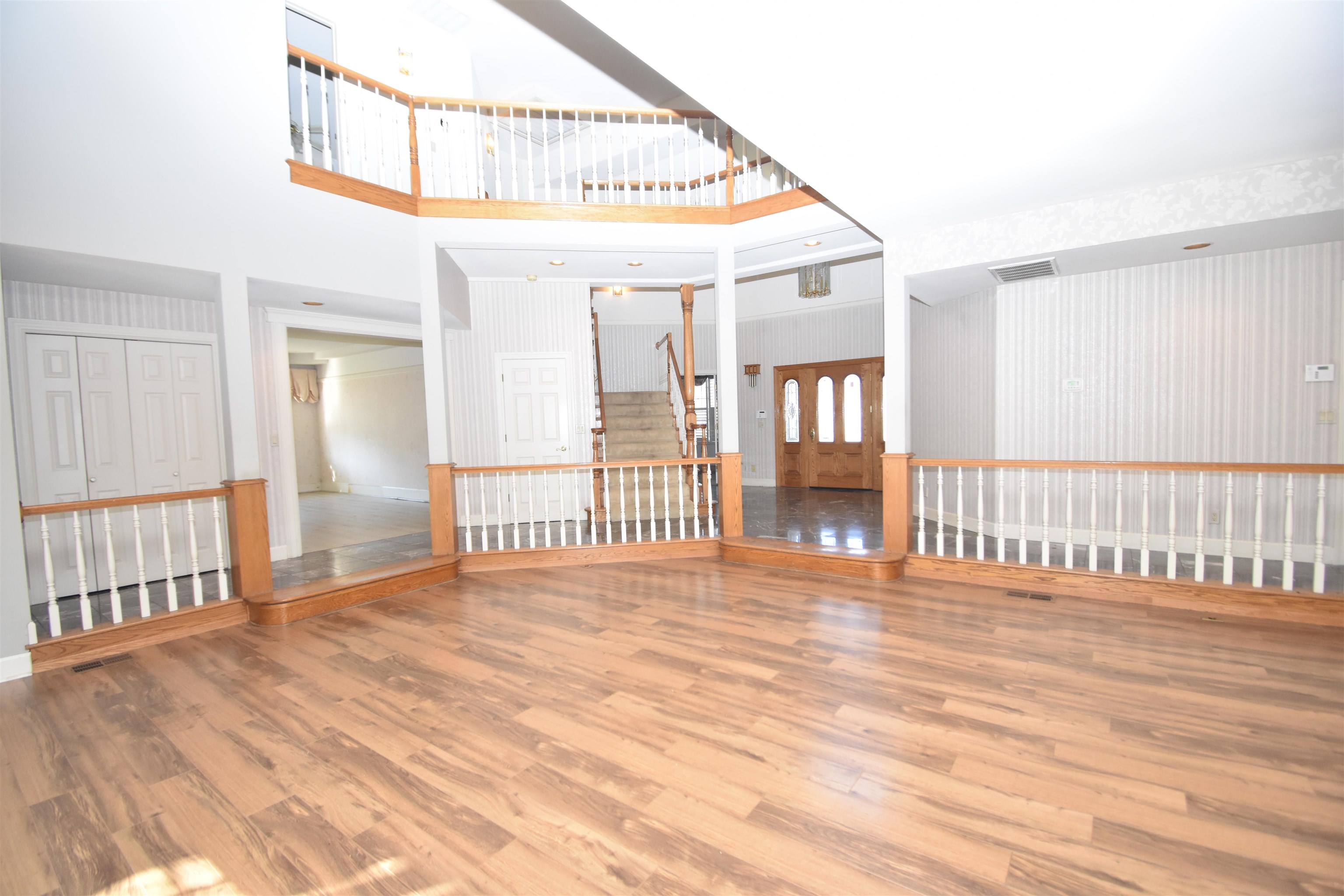 Detail Gallery Image 11 of 36 For 2350 Saint Anton Dr, Lodi,  CA 95242 - 3 Beds | 3/2 Baths