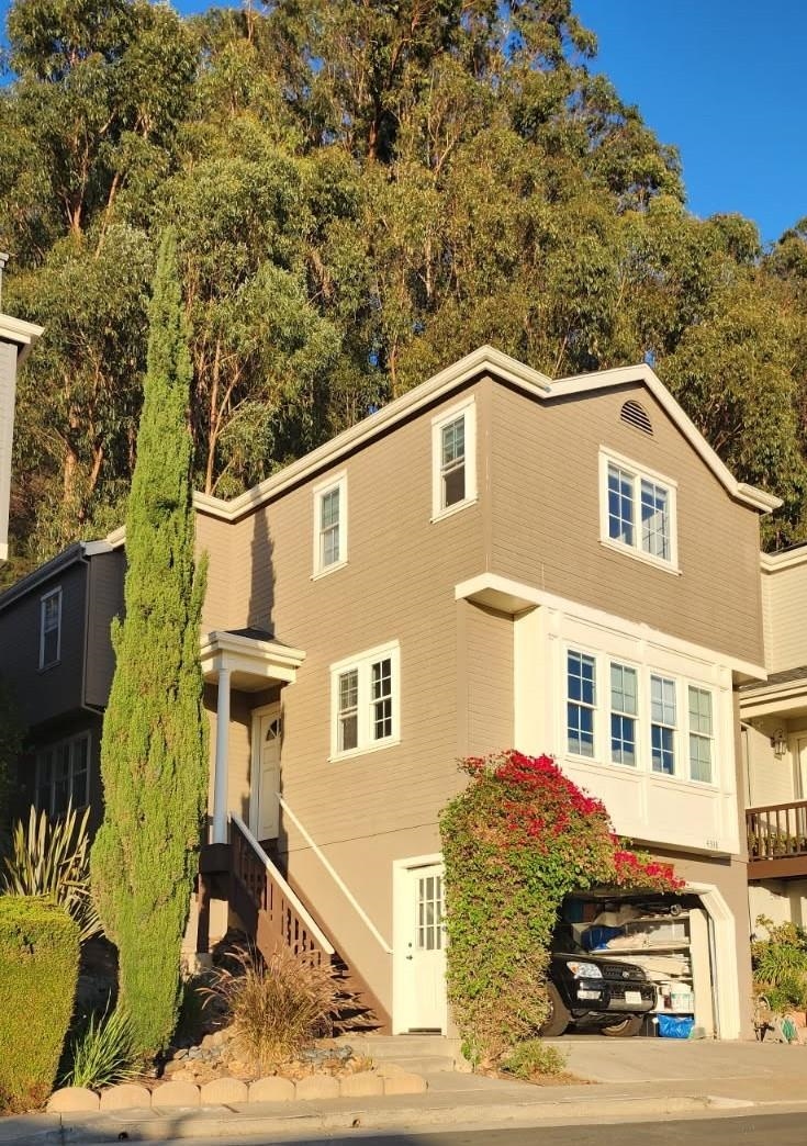 Front Image Thumbnail for EB41122836