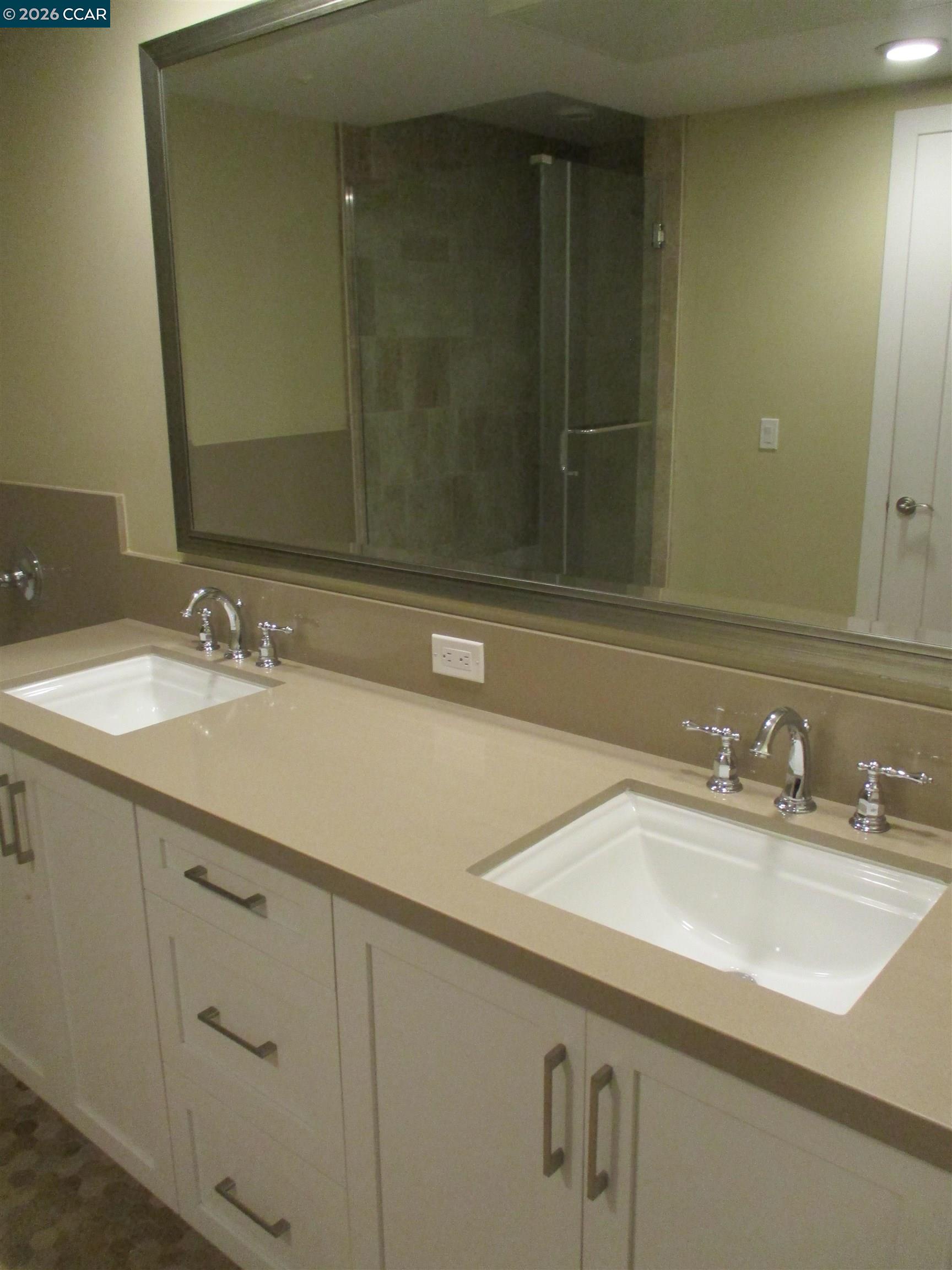 Detail Gallery Image 6 of 10 For 1003 Woodbury Road #103,  Lafayette,  CA 94549 - 2 Beds | 2 Baths