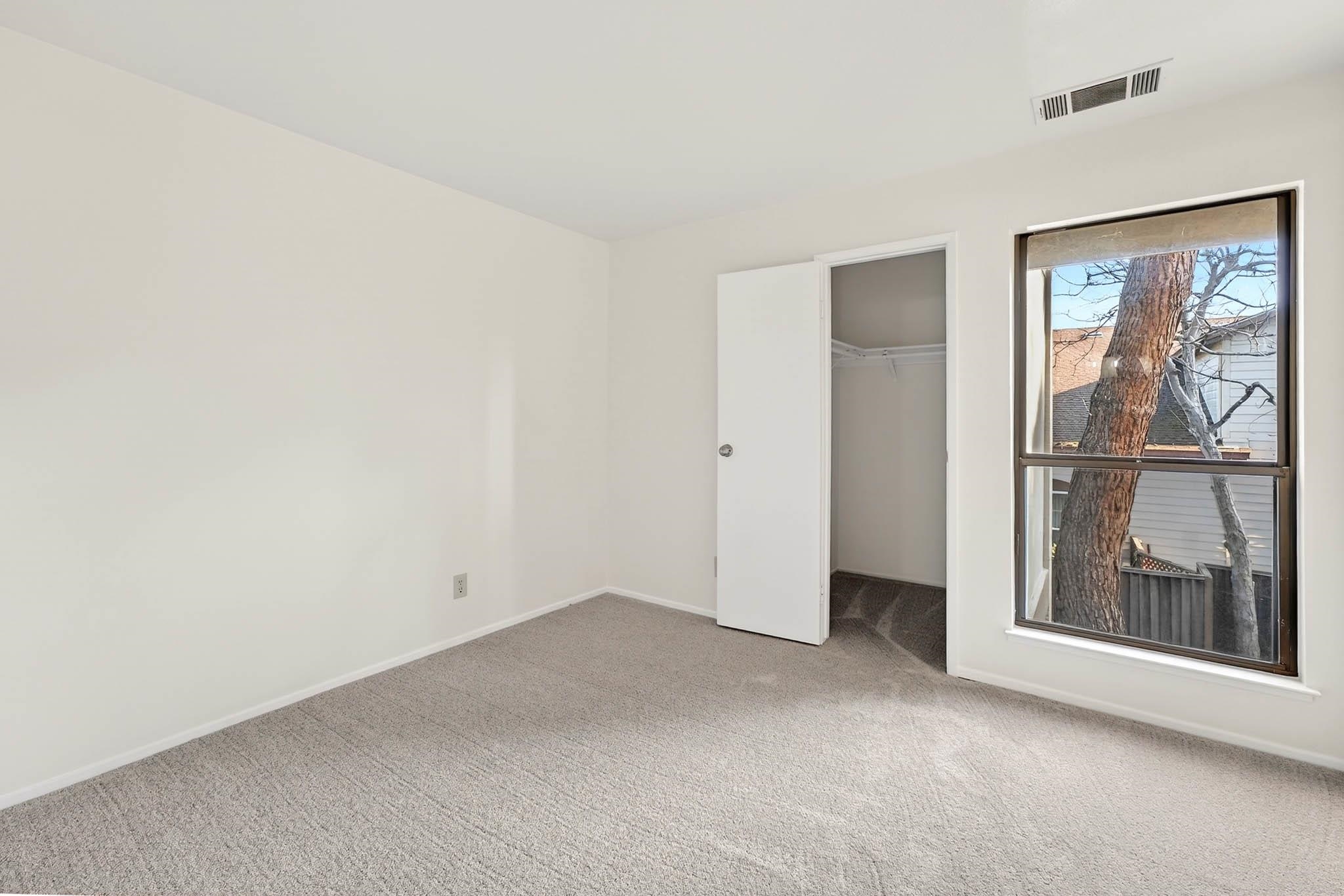 Photo #11: 41122838 Listing: Photo #11