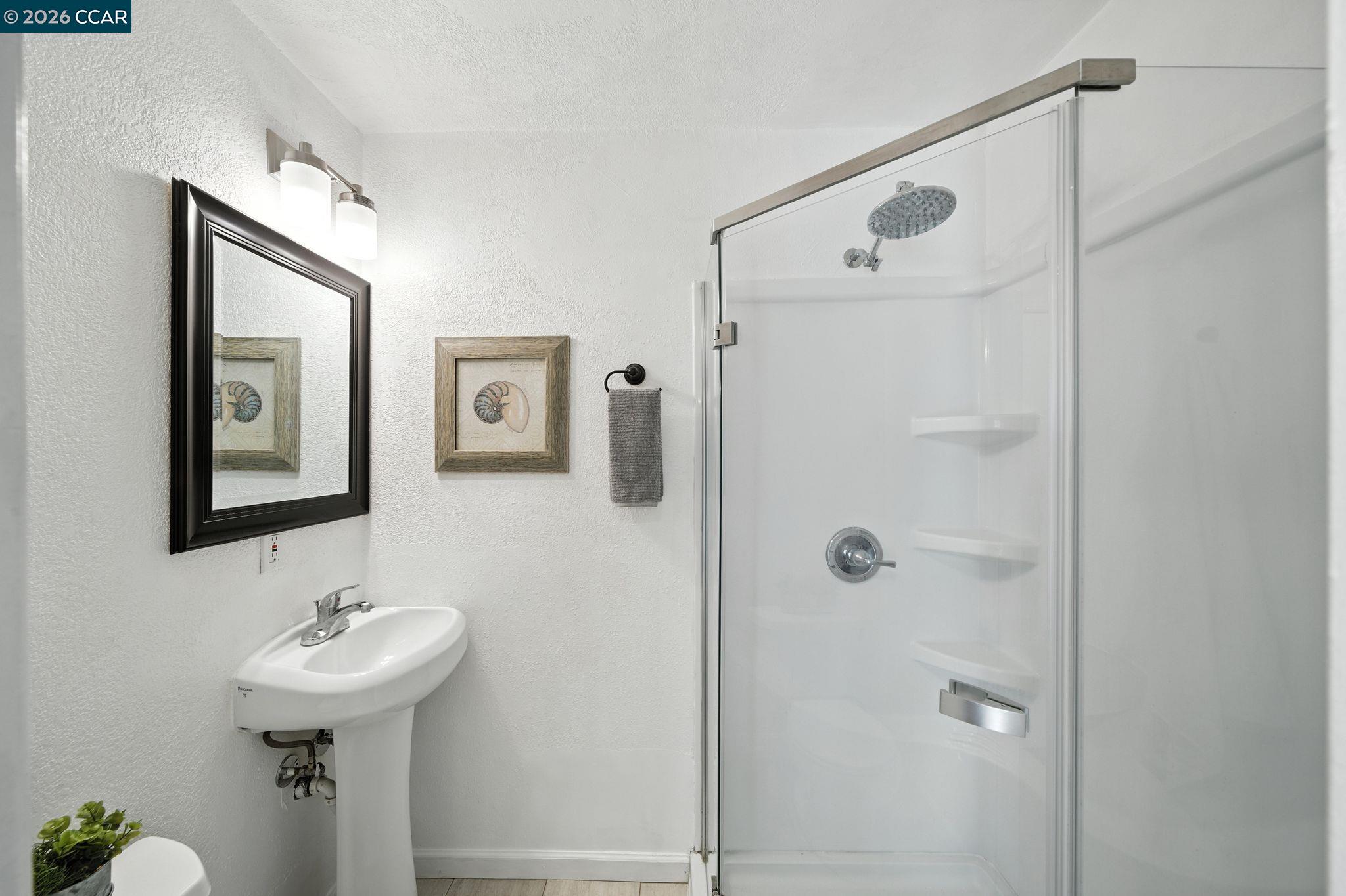 Photo #11: 41122843 Listing: Photo #11