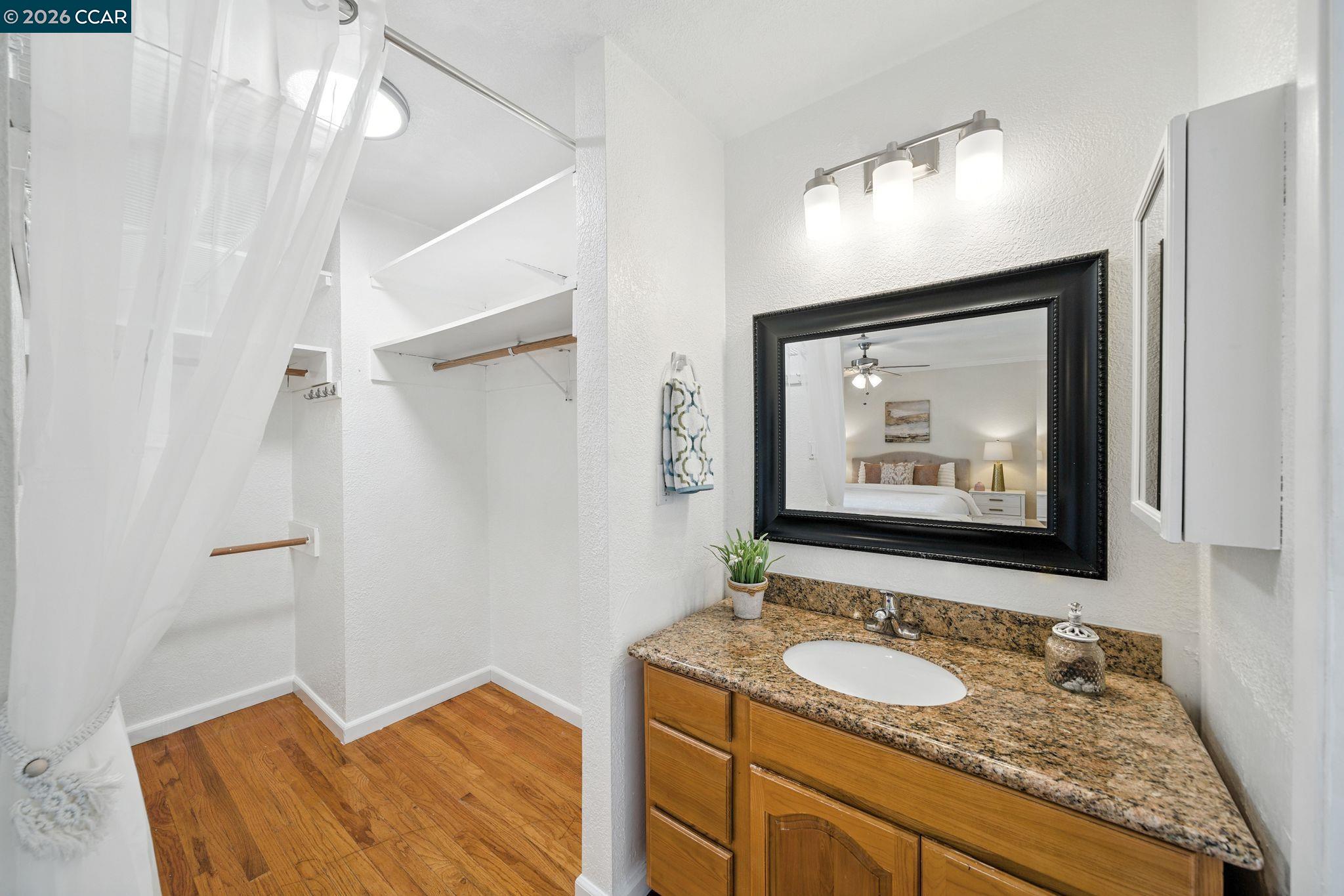 Photo #30: 41122843 Listing: Photo #30