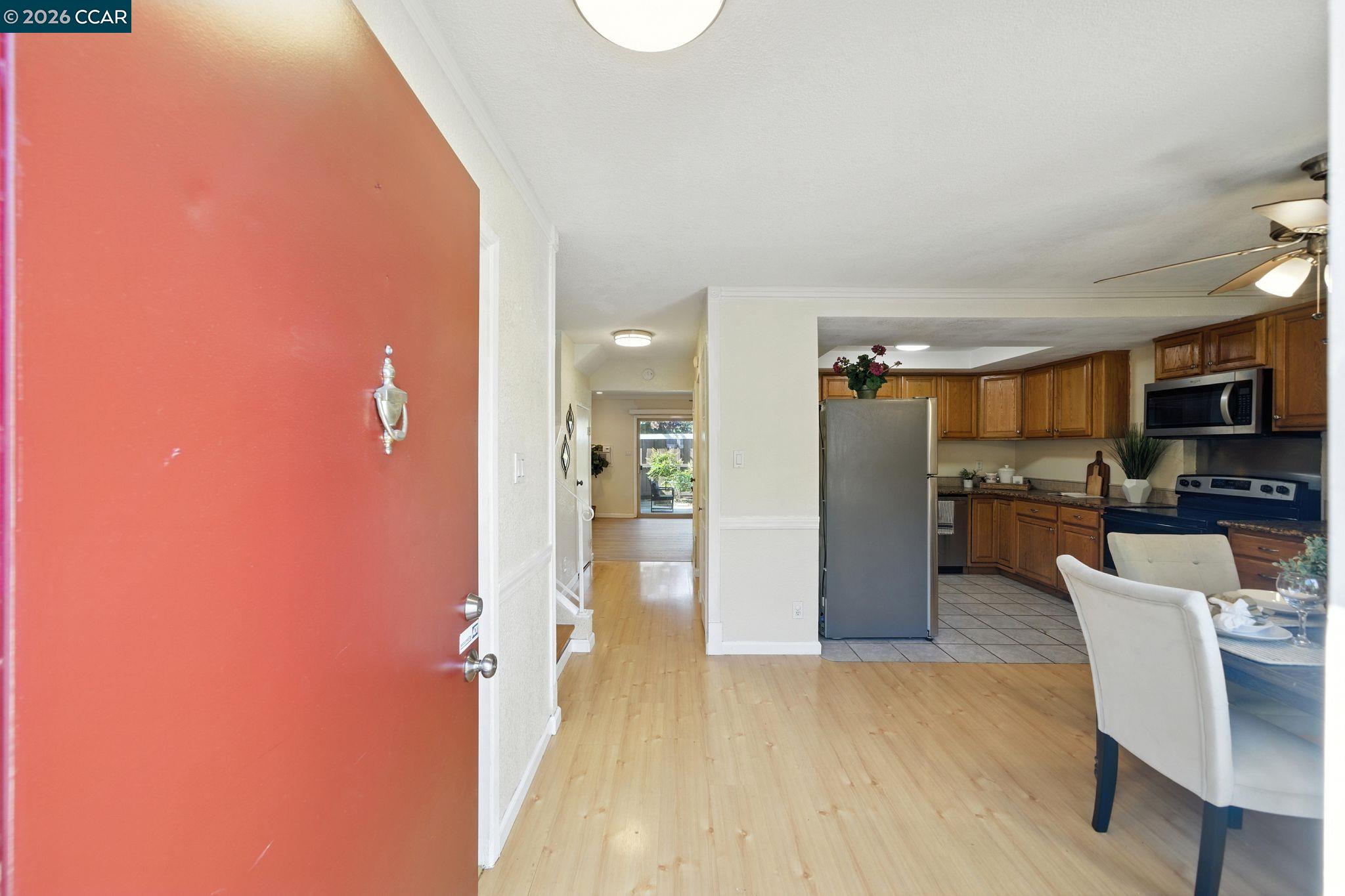 Photo #6: 41122843 Listing: Photo #6