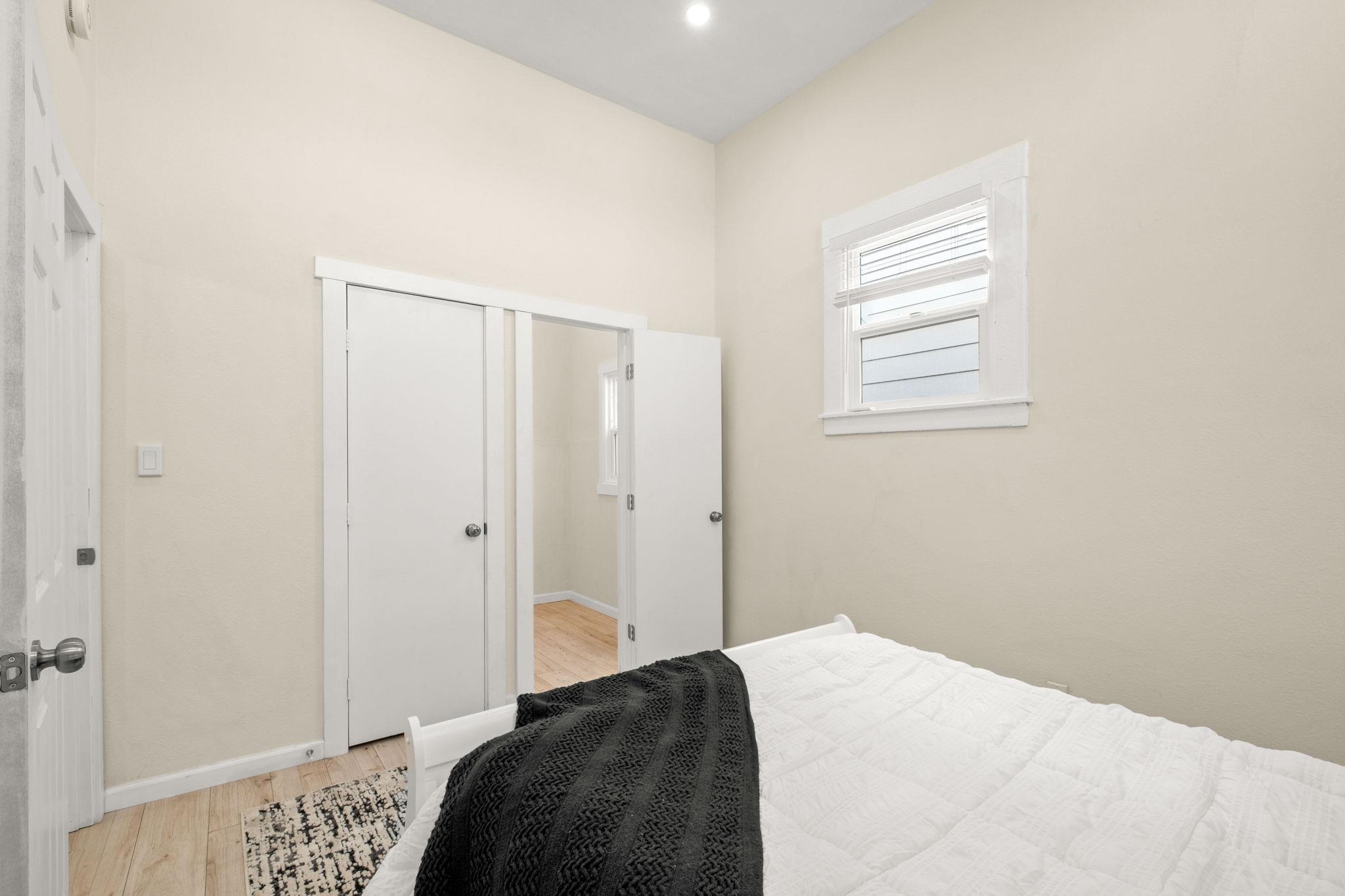 Detail Gallery Image 17 of 58 For 879 Wood St., Oakland,  CA 94607 - – Beds | – Baths