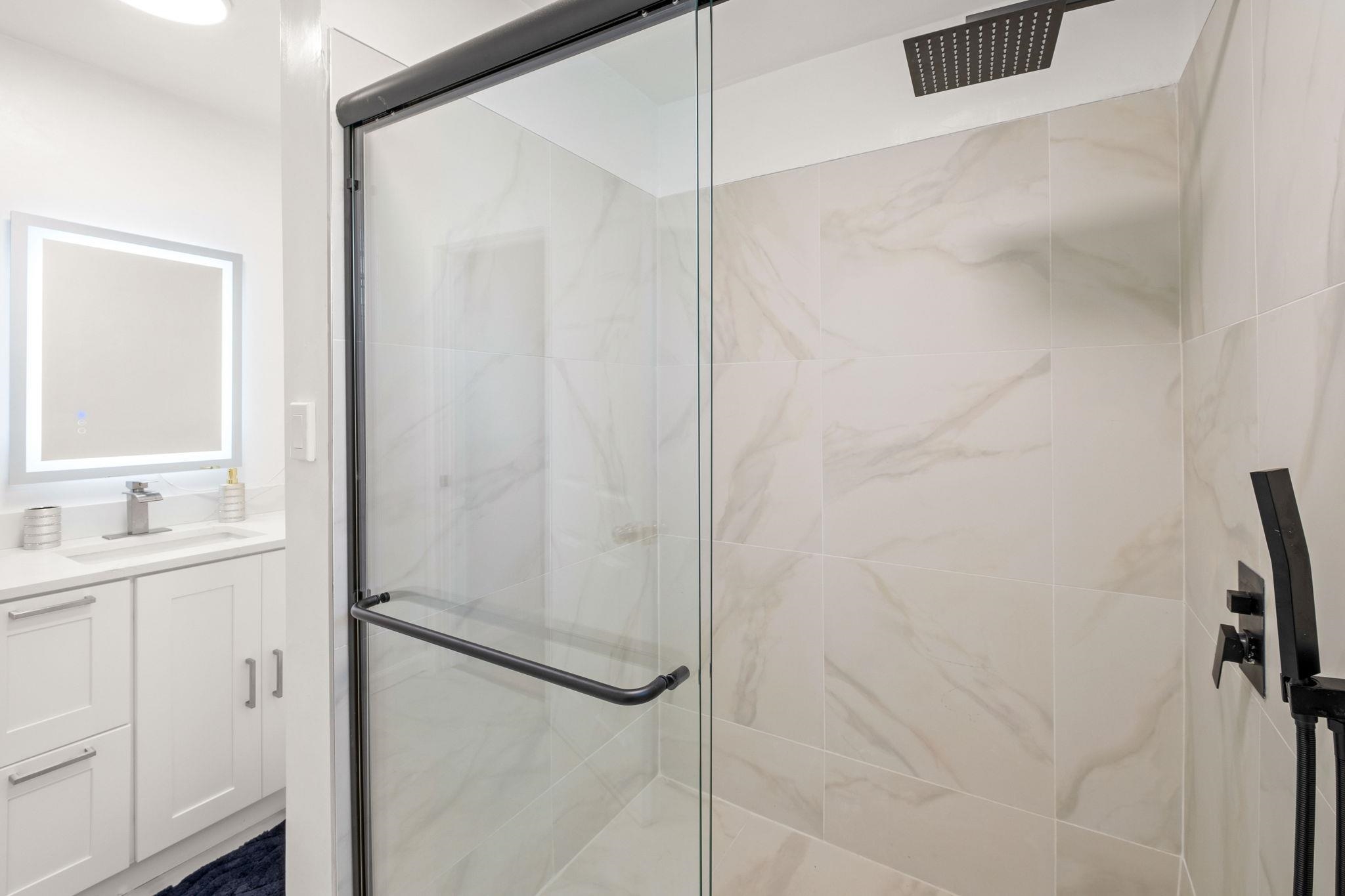 Detail Gallery Image 23 of 58 For 879 Wood St., Oakland,  CA 94607 - – Beds | – Baths