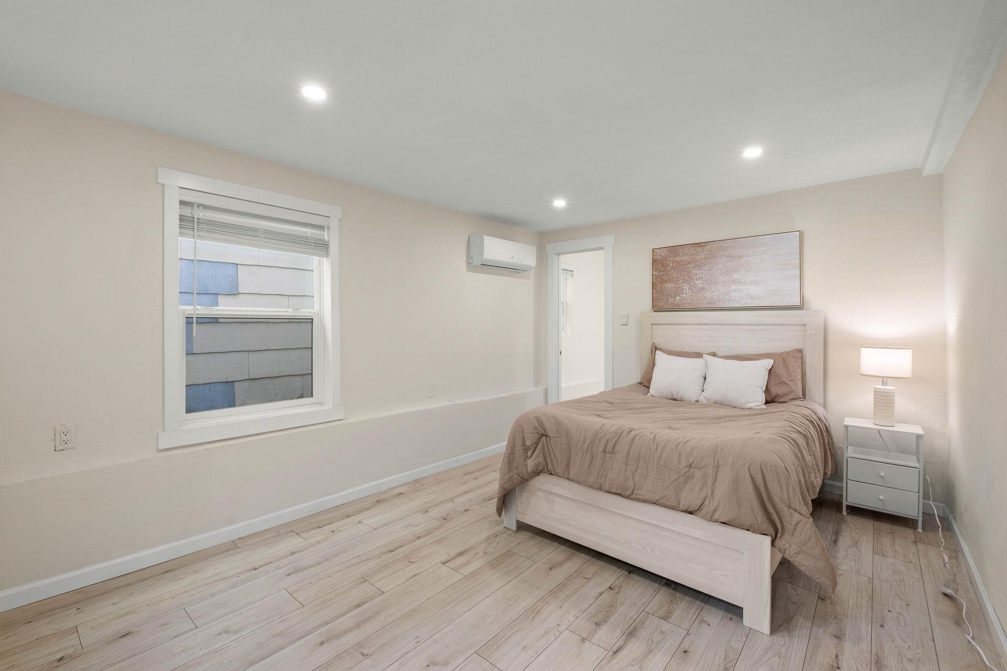 Detail Gallery Image 37 of 58 For 879 Wood St., Oakland,  CA 94607 - – Beds | – Baths