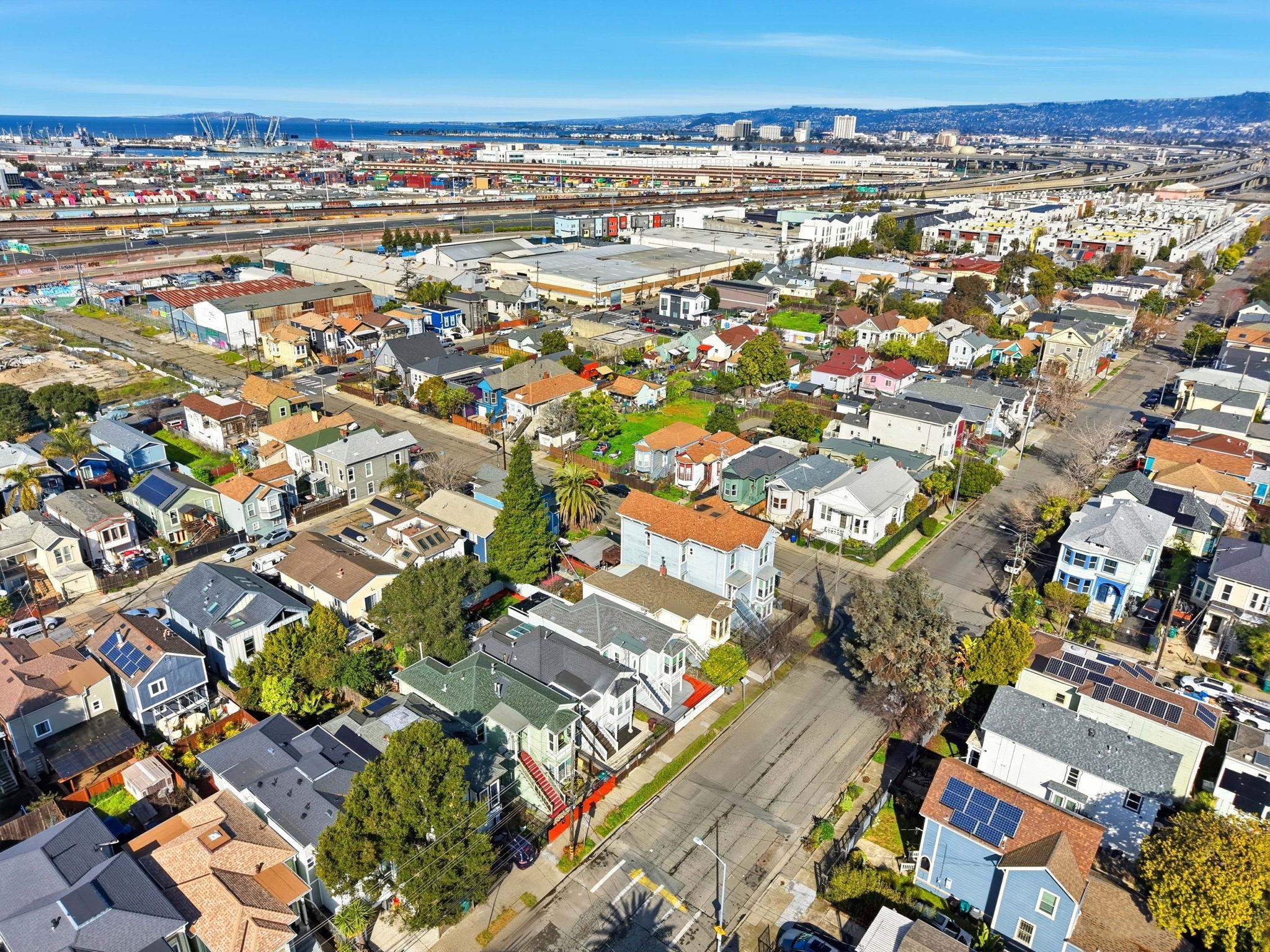 Detail Gallery Image 51 of 58 For 879 Wood St., Oakland,  CA 94607 - – Beds | – Baths