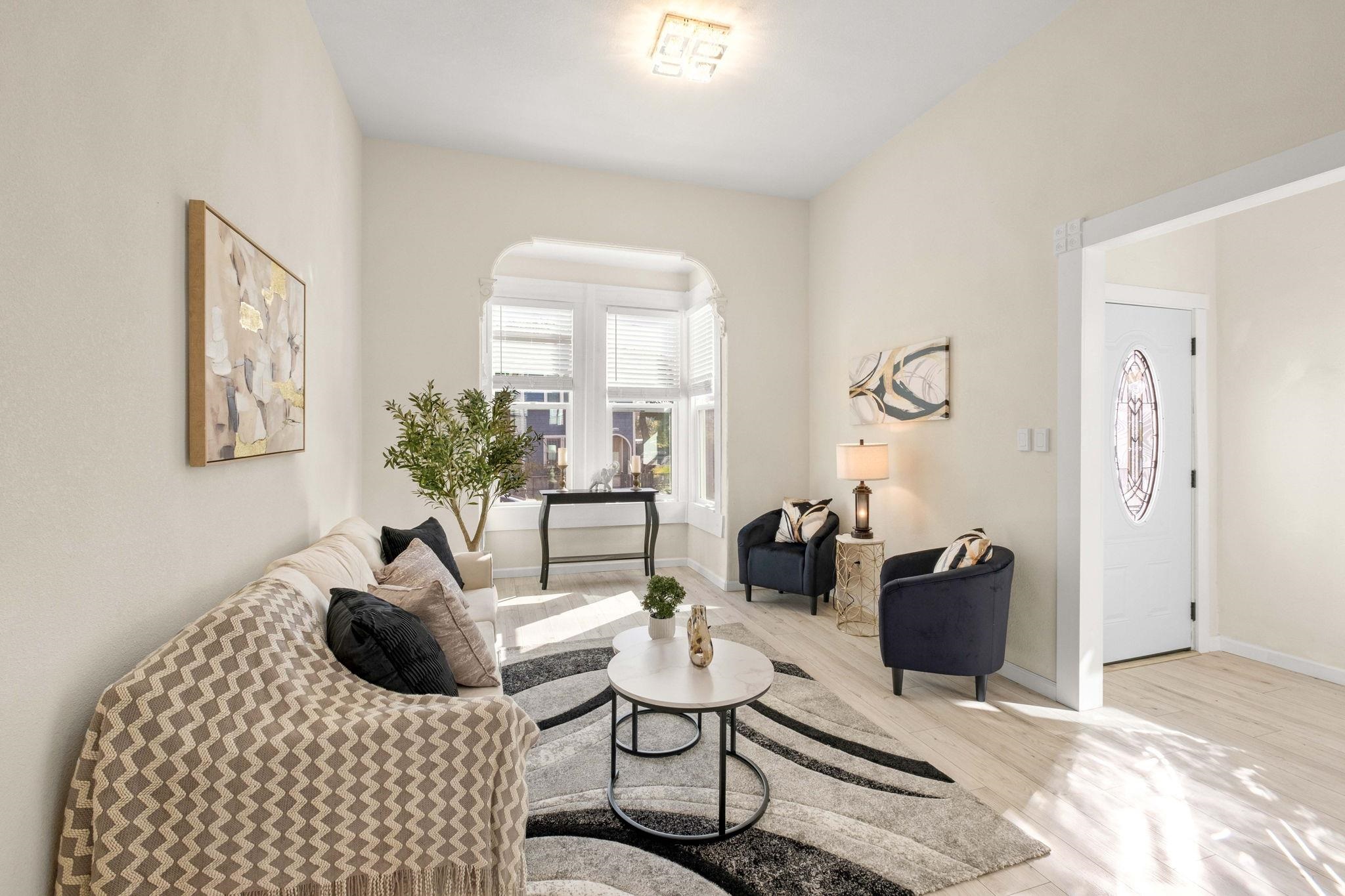 Detail Gallery Image 9 of 58 For 879 Wood St., Oakland,  CA 94607 - – Beds | – Baths