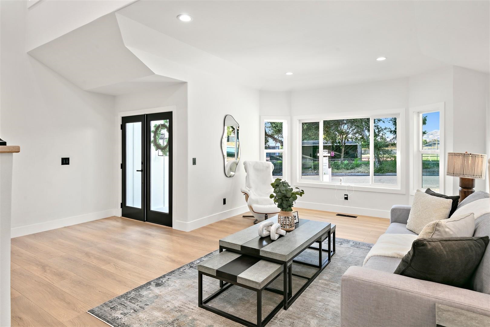 Detail Gallery Image 15 of 60 For 3198 Vintage Crest Dr, San Jose,  CA 95148 - 5 Beds | 3 Baths