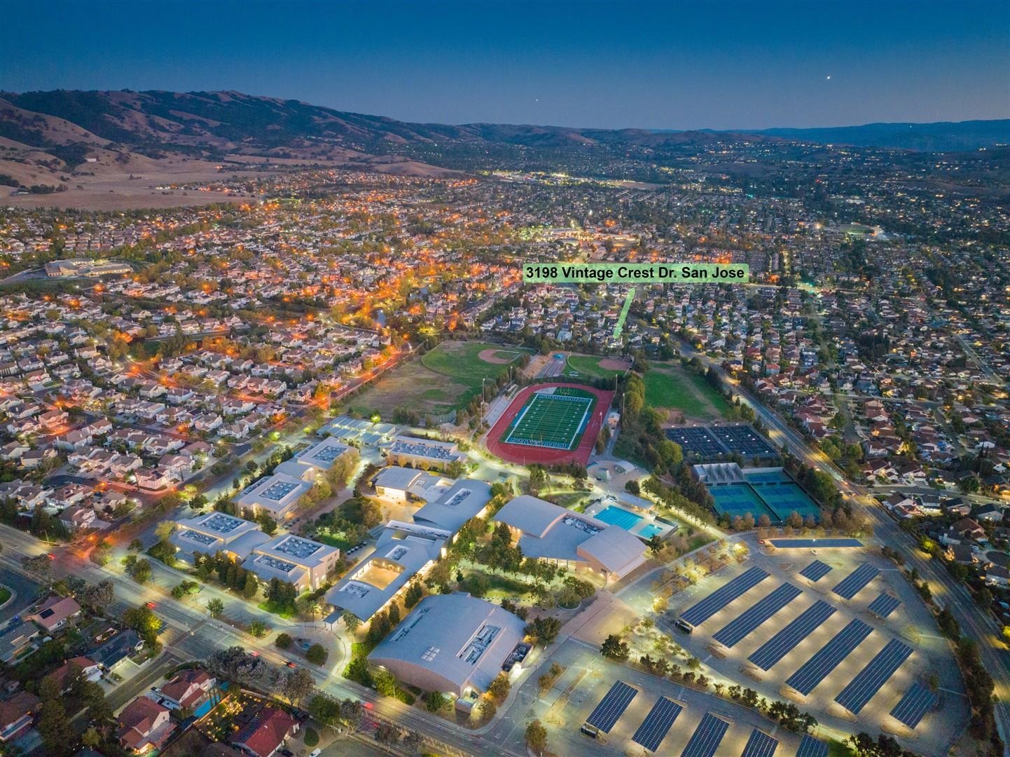 Detail Gallery Image 6 of 60 For 3198 Vintage Crest Dr, San Jose,  CA 95148 - 5 Beds | 3 Baths