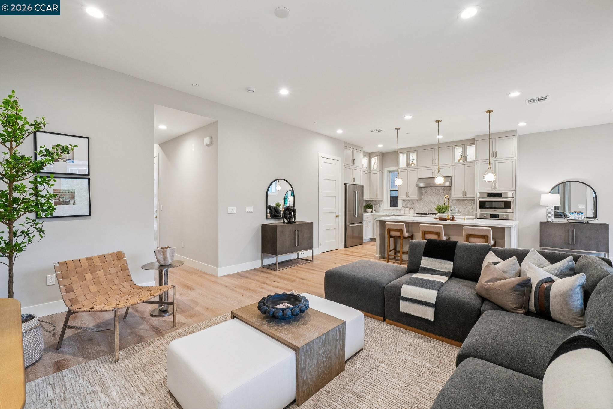 Detail Gallery Image 9 of 41 For 259 Haleena Place, Walnut Creek,  CA 94596 - 4 Beds | 3/1 Baths