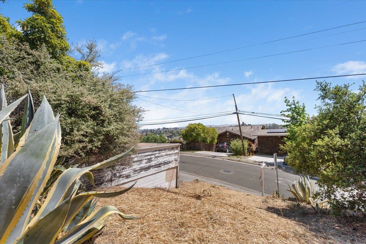 Detail Gallery Image 8 of 17 For 516 Hichborn Street, Vallejo,  CA 94590 - – Beds | – Baths