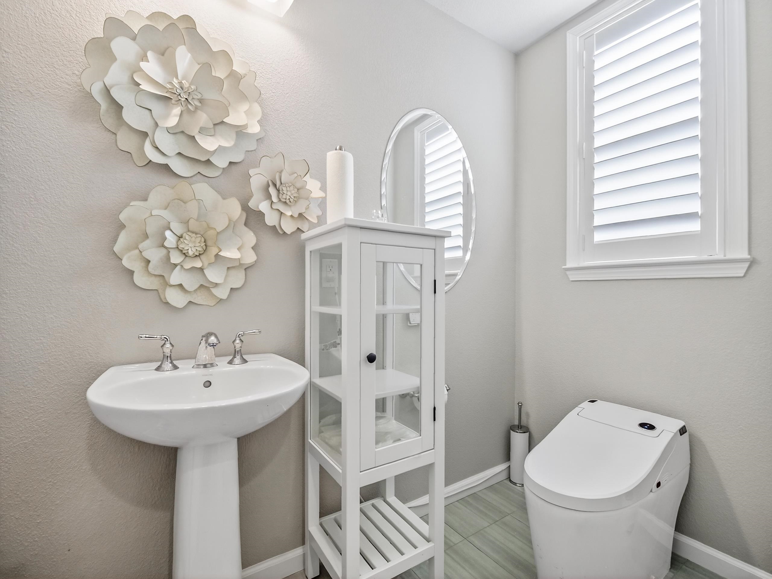 Detail Gallery Image 16 of 38 For 5030 Brook Valley Loop, San Jose,  CA 95136 - 3 Beds | 2/1 Baths