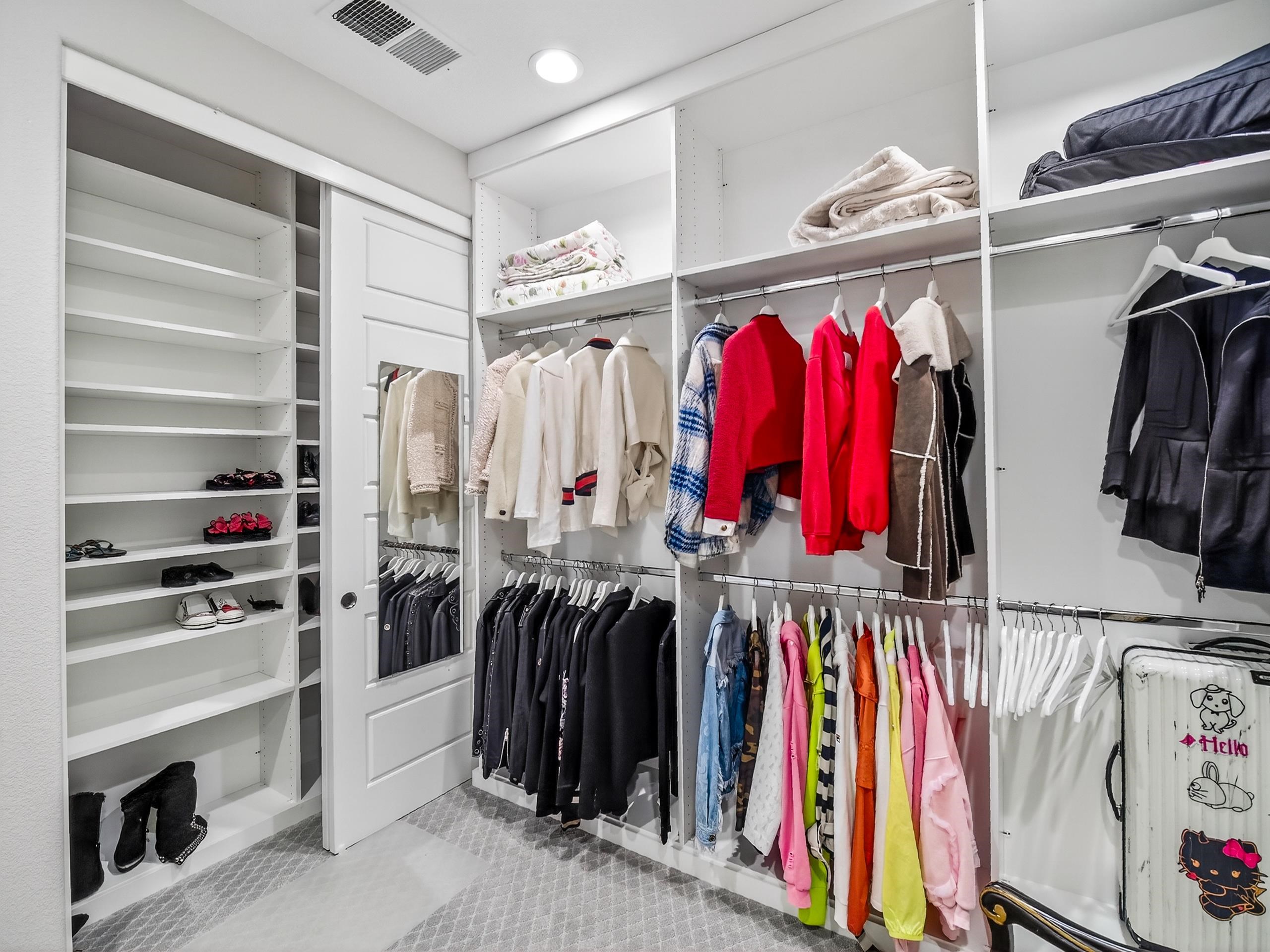 Detail Gallery Image 29 of 38 For 5030 Brook Valley Loop, San Jose,  CA 95136 - 3 Beds | 2/1 Baths