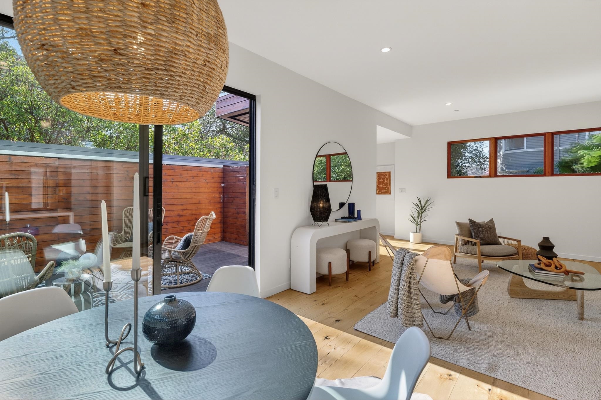 Detail Gallery Image 16 of 48 For 577 El Dorado Ave, Oakland,  CA 94611 - 2 Beds | 2/1 Baths