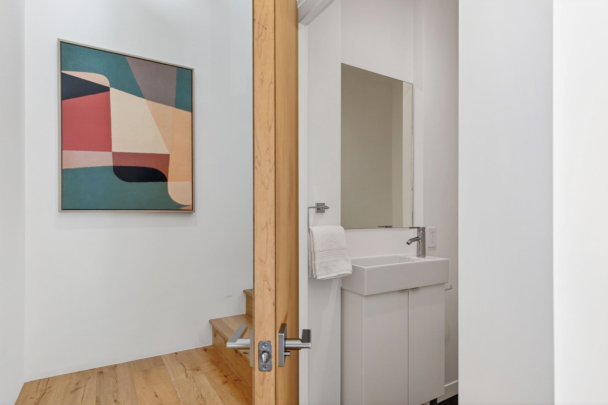 Detail Gallery Image 28 of 48 For 577 El Dorado Ave, Oakland,  CA 94611 - 2 Beds | 2/1 Baths