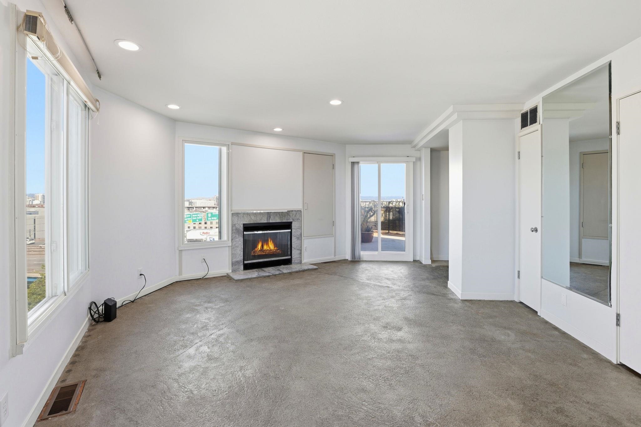 Detail Gallery Image 31 of 59 For 450 San Bruno Ave #2,  San Francisco,  CA 94110 - 3 Beds | 3 Baths