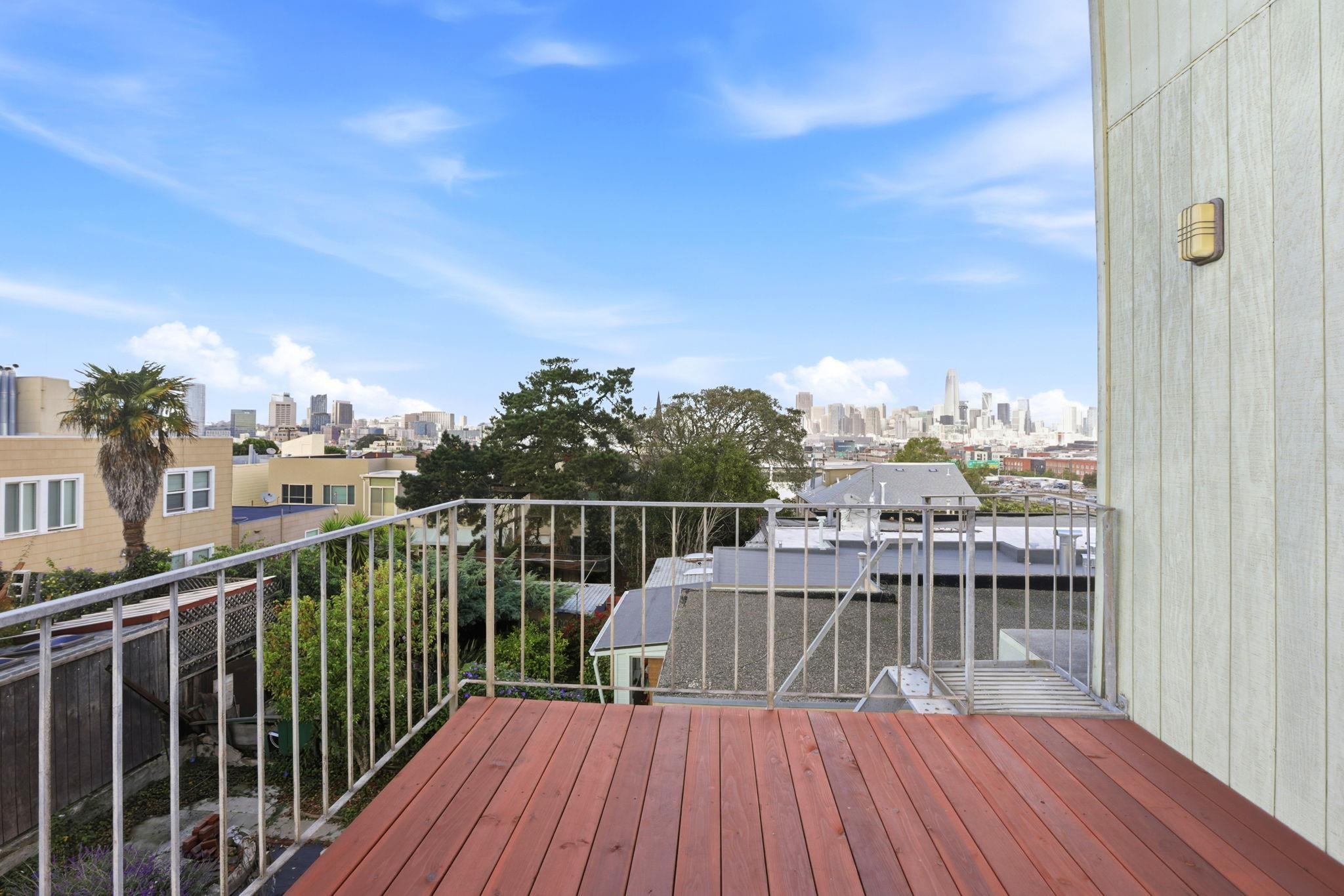 Detail Gallery Image 40 of 59 For 450 San Bruno Ave #2,  San Francisco,  CA 94110 - 3 Beds | 3 Baths