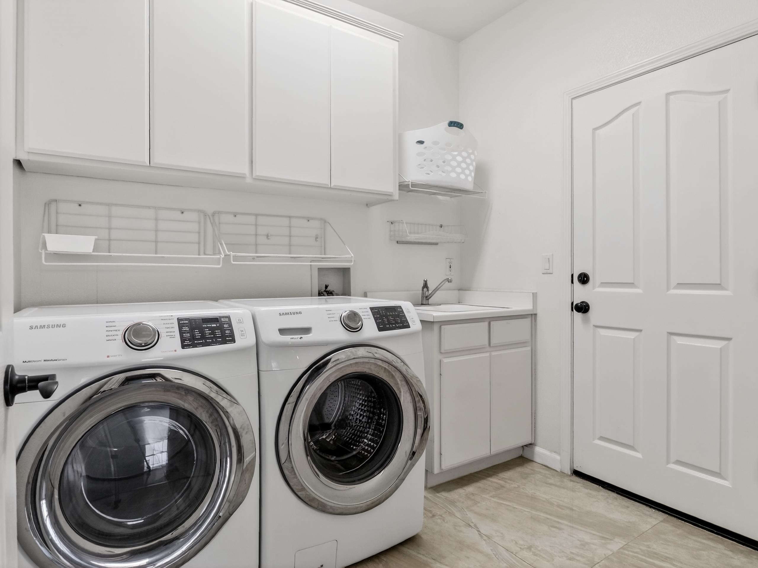 Detail Gallery Image 28 of 39 For 2166 Shadow Ridge Way, San Jose,  CA 95138 - 5 Beds | 4 Baths