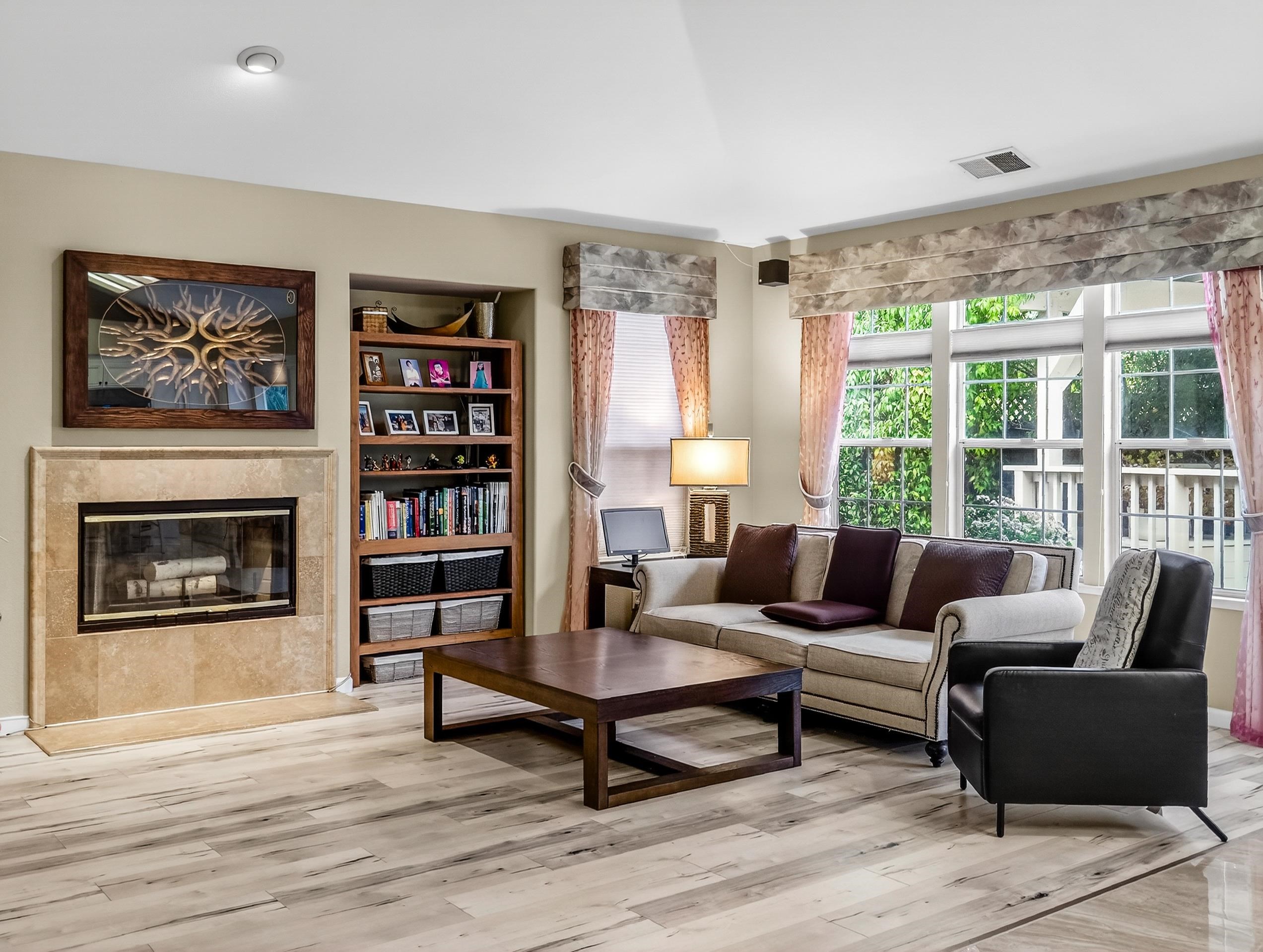 Detail Gallery Image 9 of 37 For 2166 Shadow Ridge Way, San Jose,  CA 95138 - 5 Beds | 4 Baths