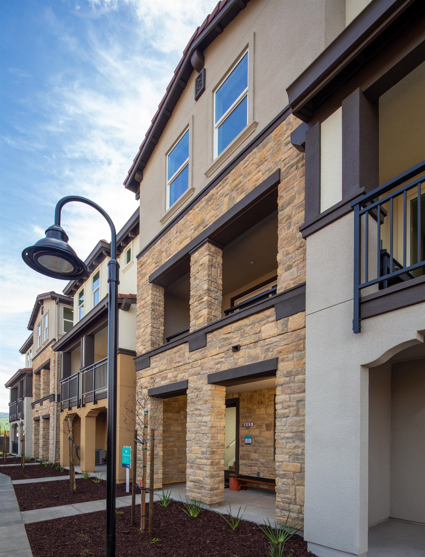 Front Image Thumbnail for BE41122864