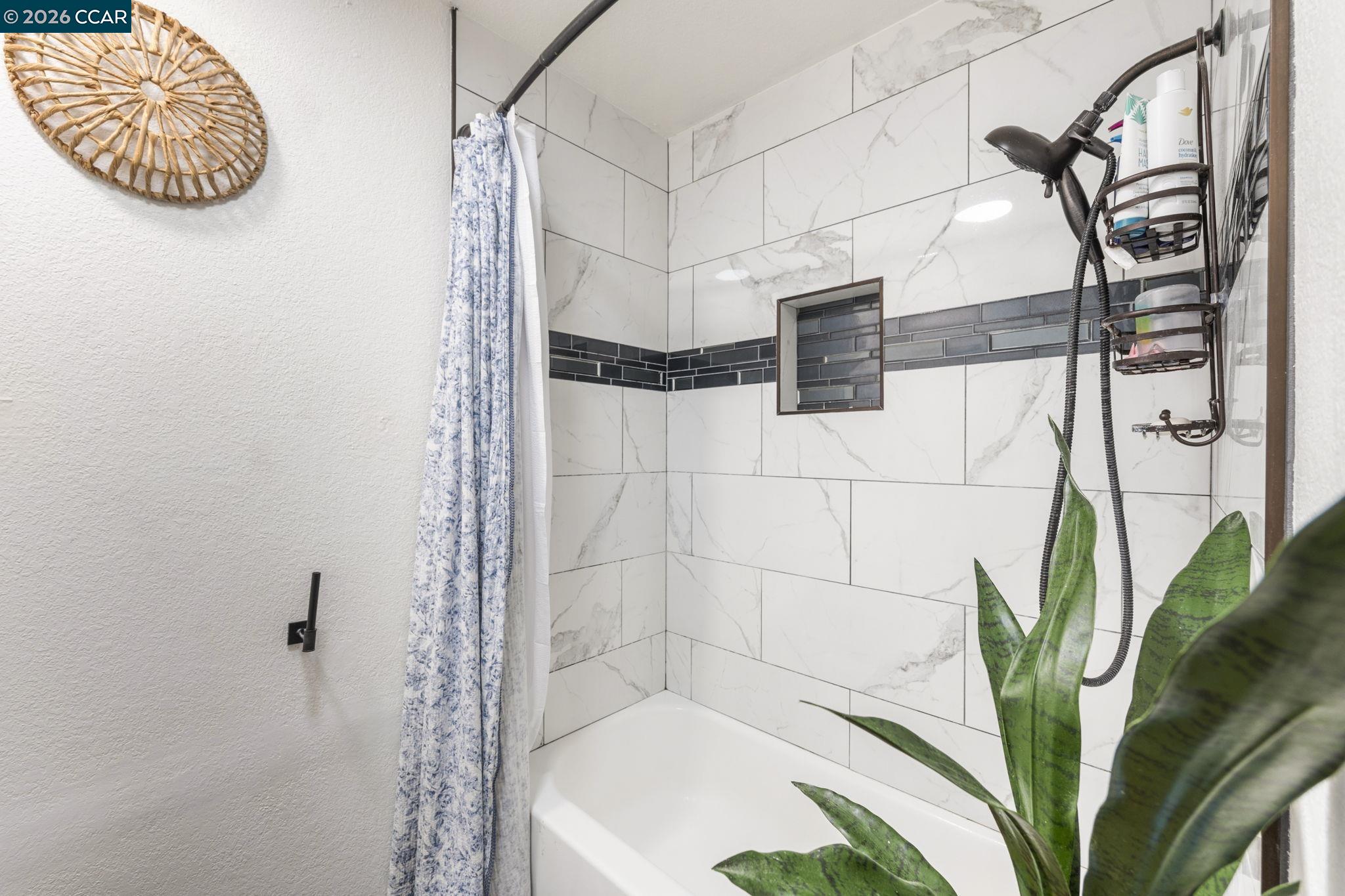 Detail Gallery Image 22 of 31 For 1941 Grande Cir #71,  Fairfield,  CA 94533 - 2 Beds | 1/1 Baths