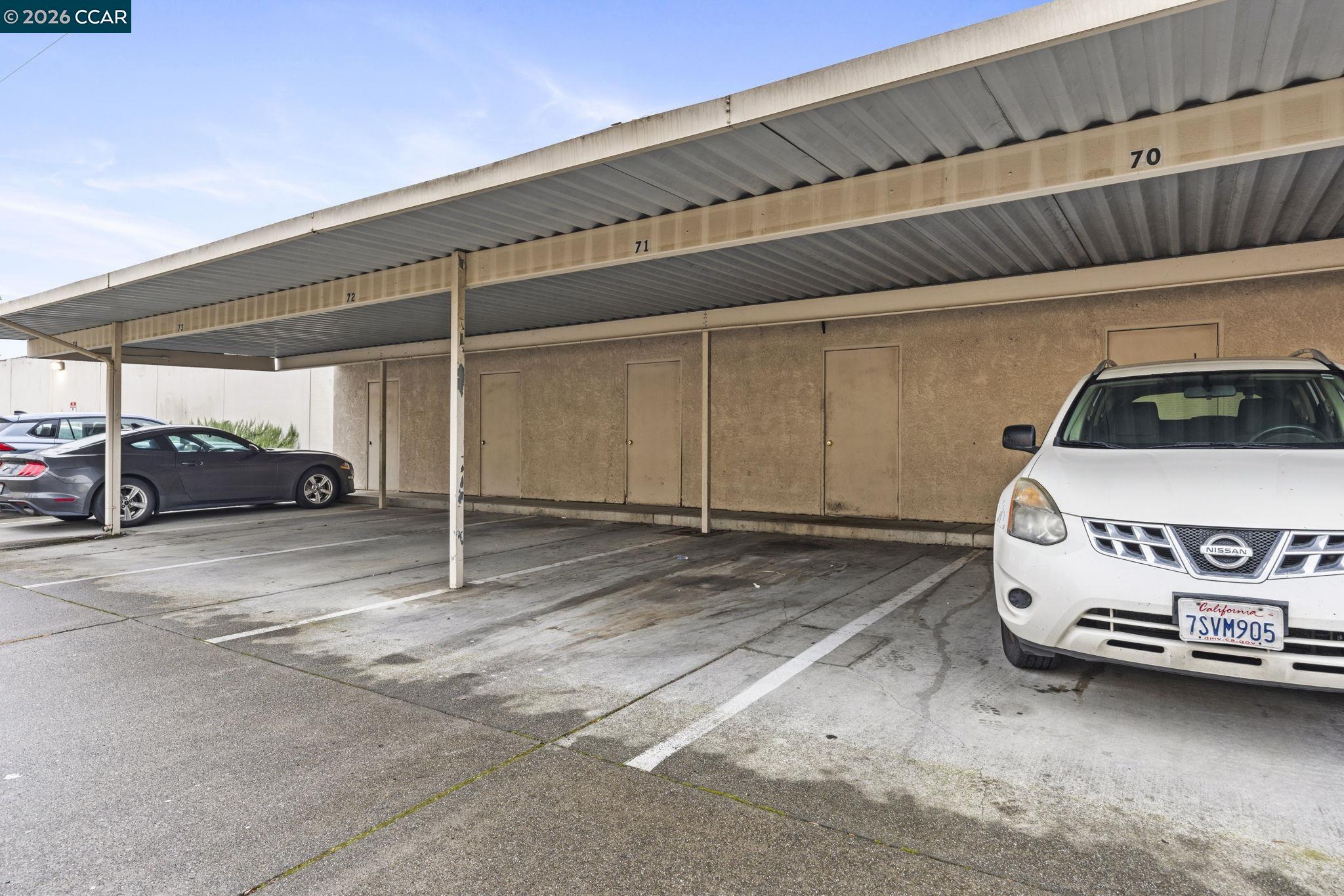 Detail Gallery Image 30 of 31 For 1941 Grande Cir #71,  Fairfield,  CA 94533 - 2 Beds | 1/1 Baths