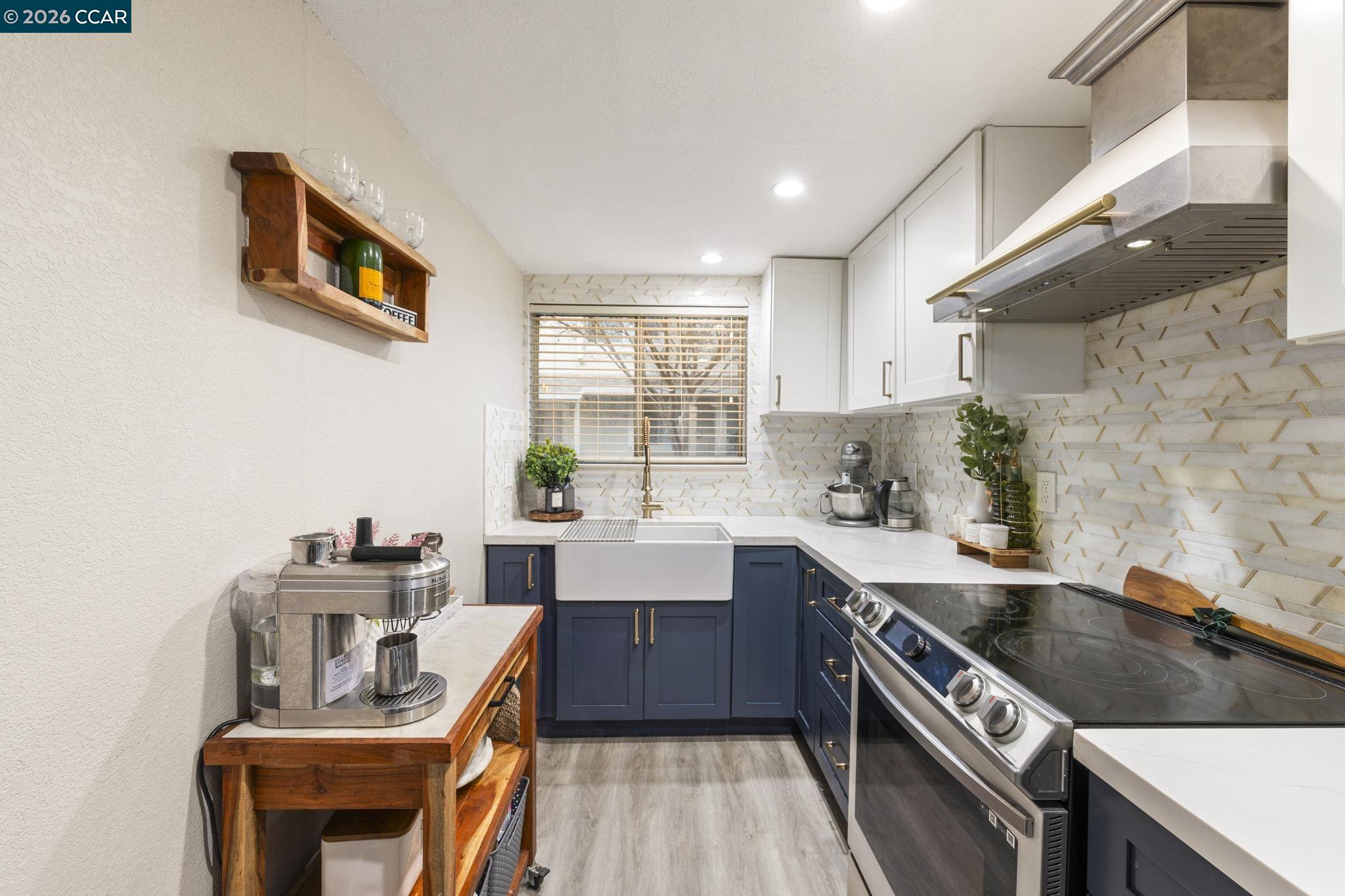 Detail Gallery Image 7 of 31 For 1941 Grande Cir #71,  Fairfield,  CA 94533 - 2 Beds | 1/1 Baths