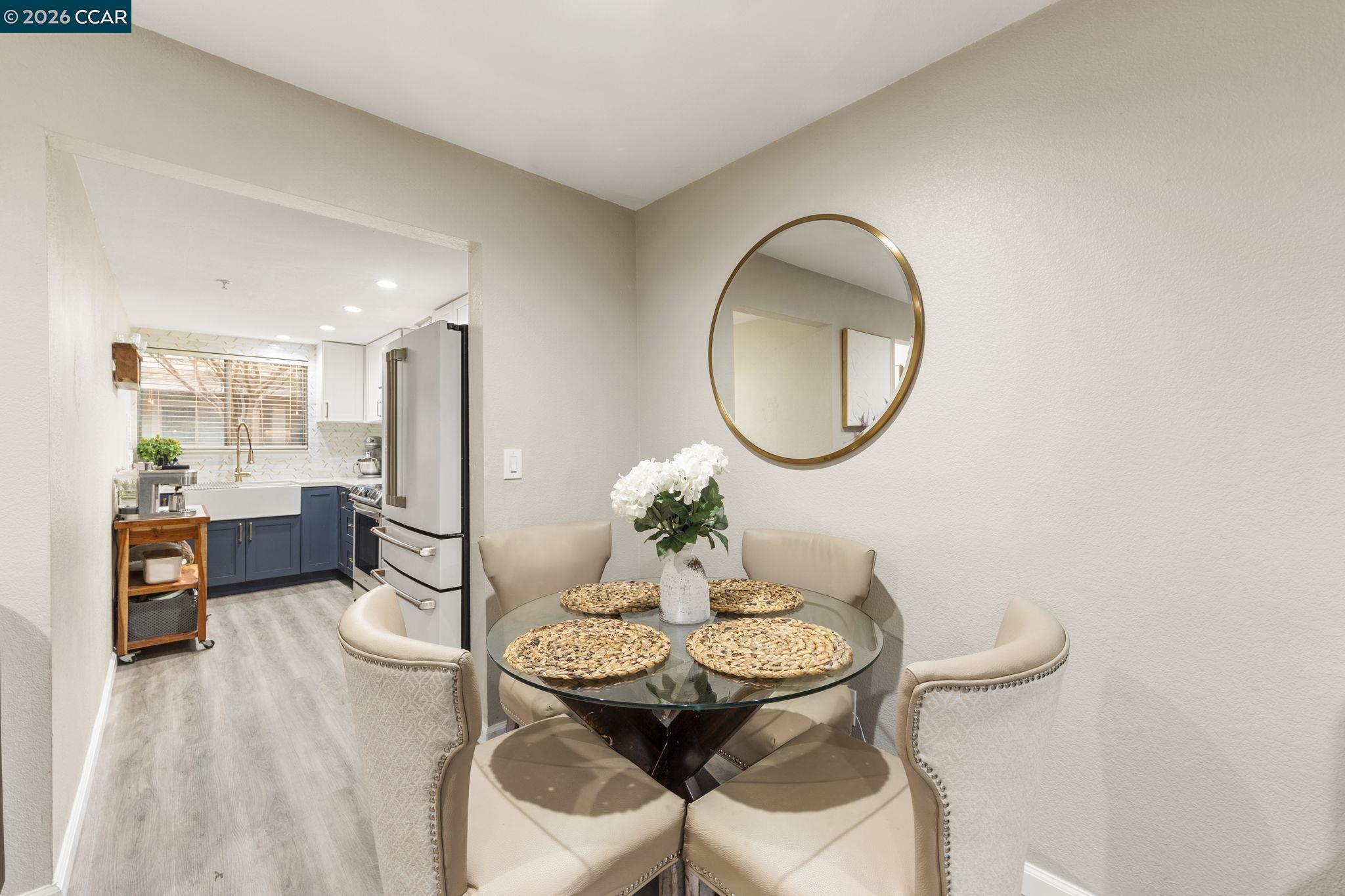 Detail Gallery Image 9 of 31 For 1941 Grande Cir #71,  Fairfield,  CA 94533 - 2 Beds | 1/1 Baths