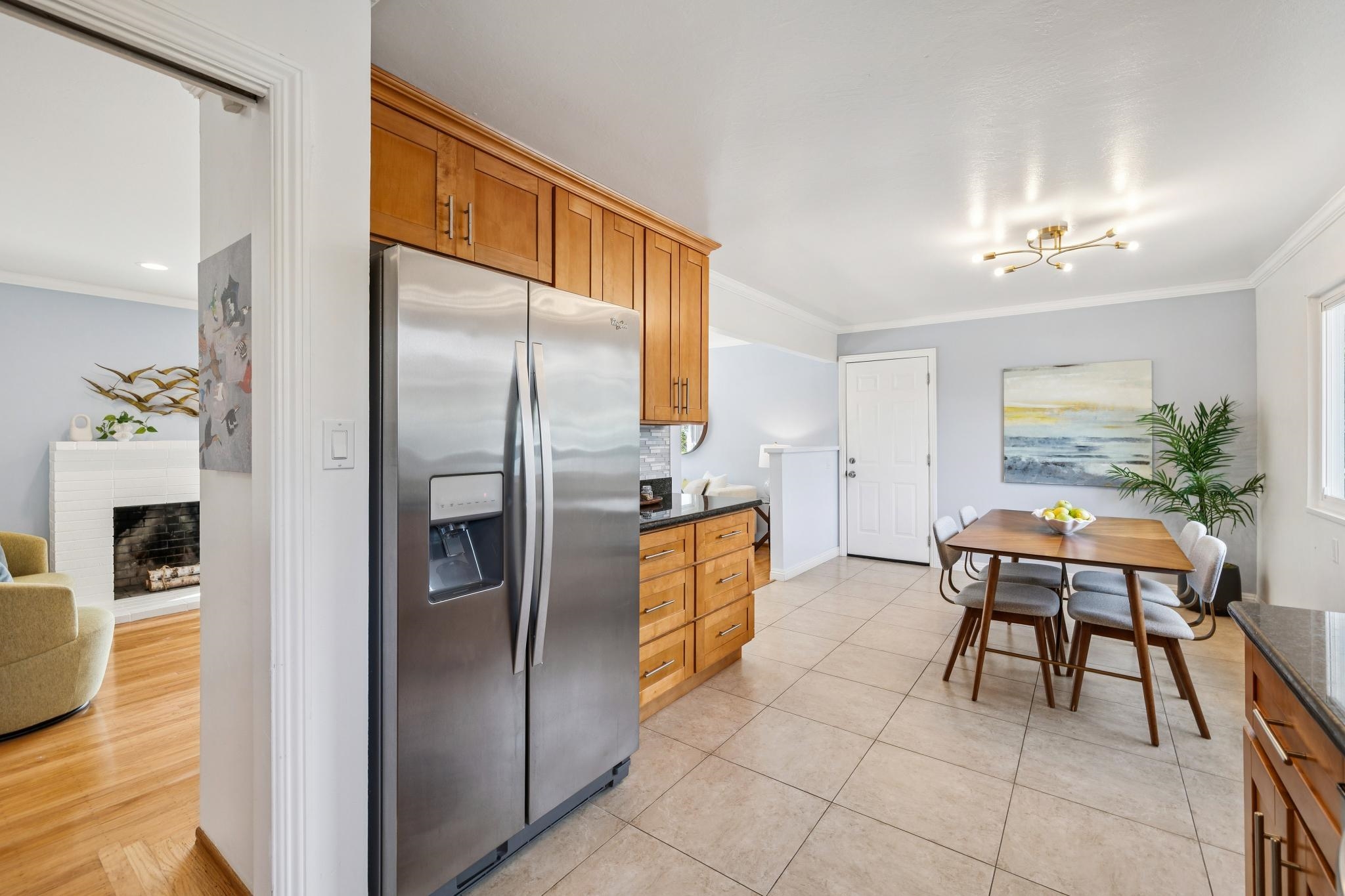 Detail Gallery Image 13 of 51 For 5355 Bayview Ave, Richmond,  CA 94804 - 3 Beds | 2 Baths