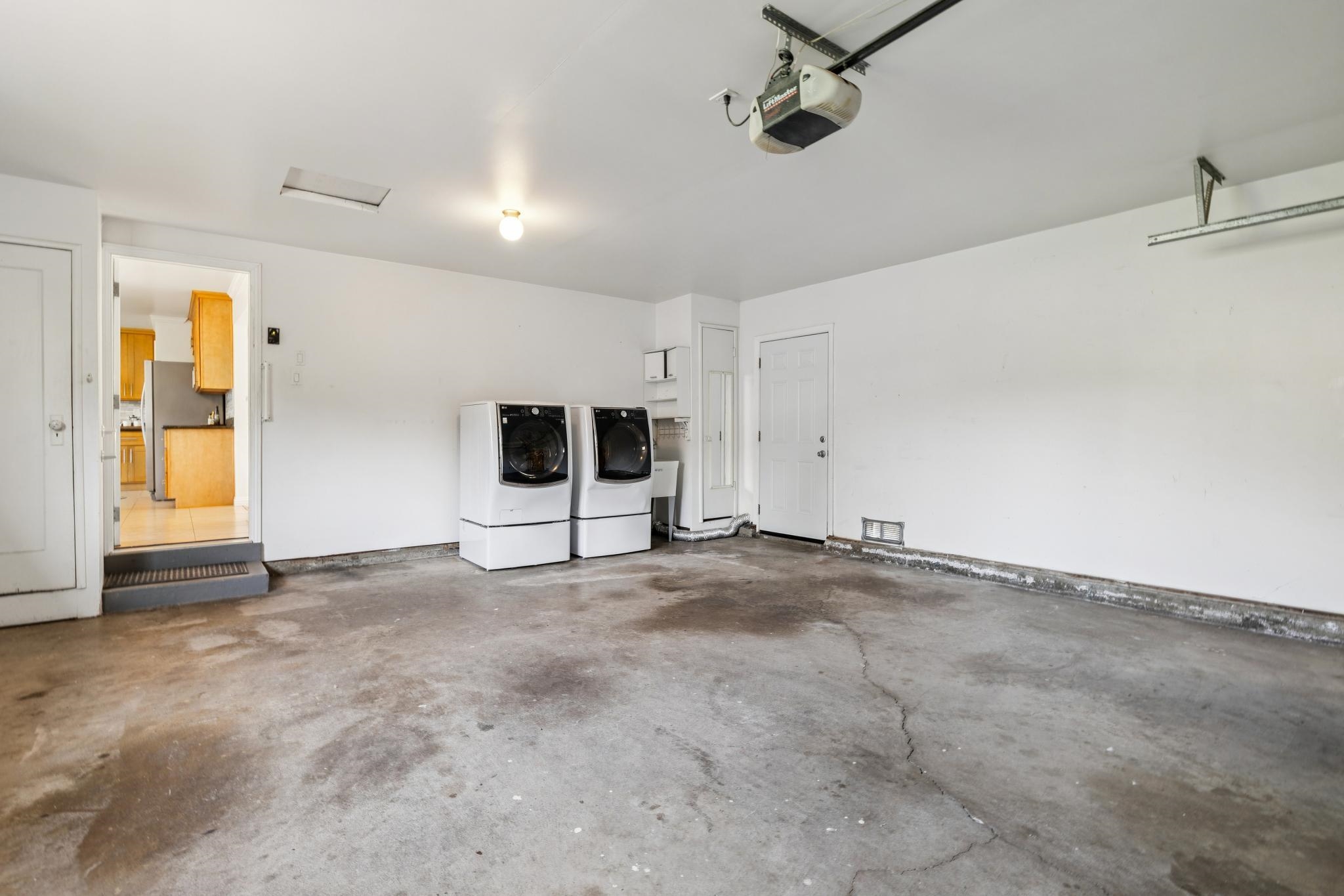 Detail Gallery Image 50 of 51 For 5355 Bayview Ave, Richmond,  CA 94804 - 3 Beds | 2 Baths