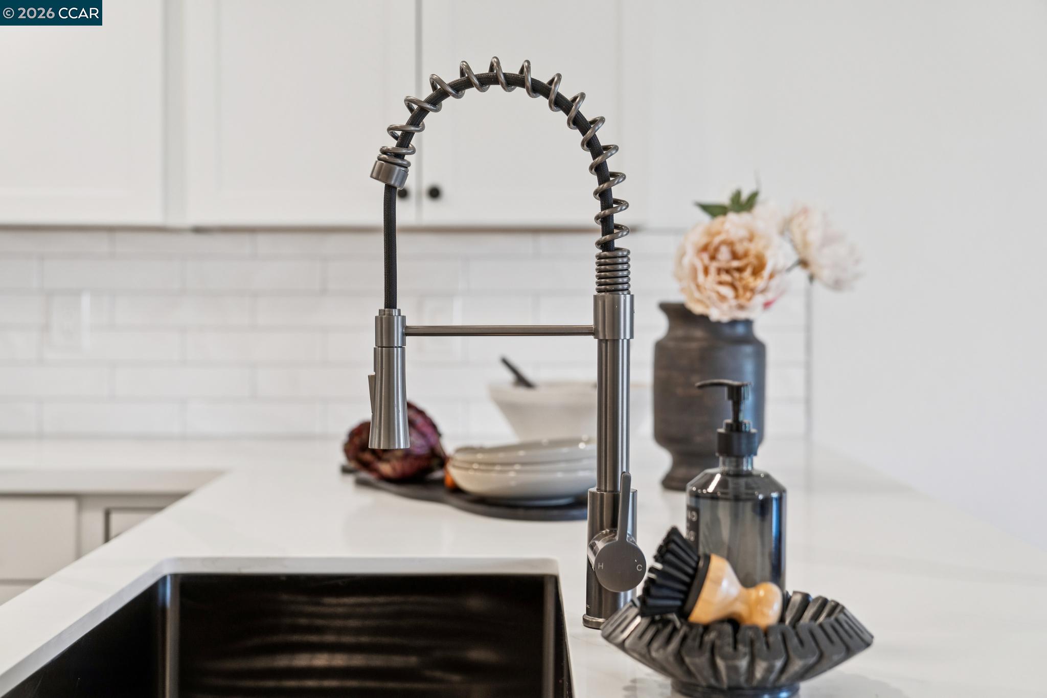 Photo #11: 41122868 Listing: Photo #11