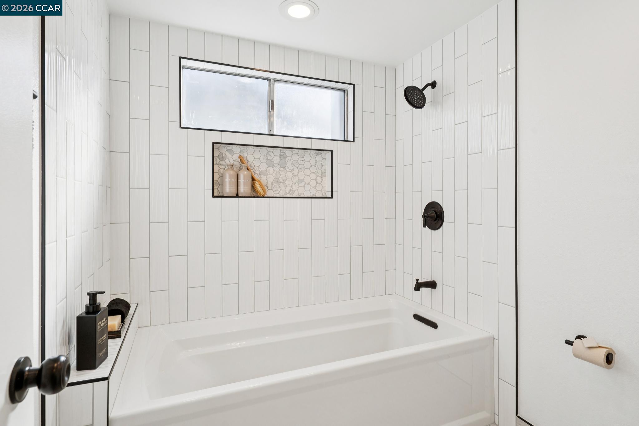 Photo #20: 41122868 Listing: Photo #20