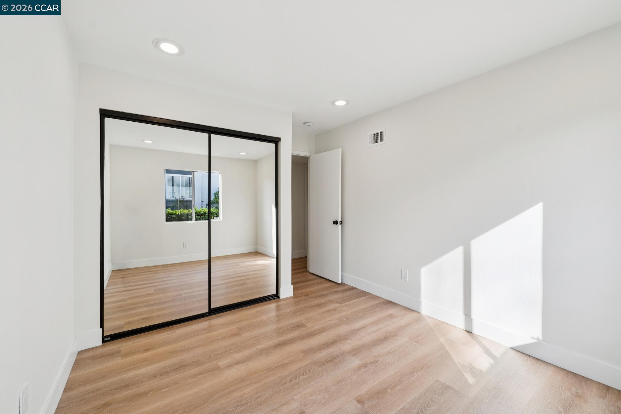 Photo #26: 41122868 Listing: Photo #26