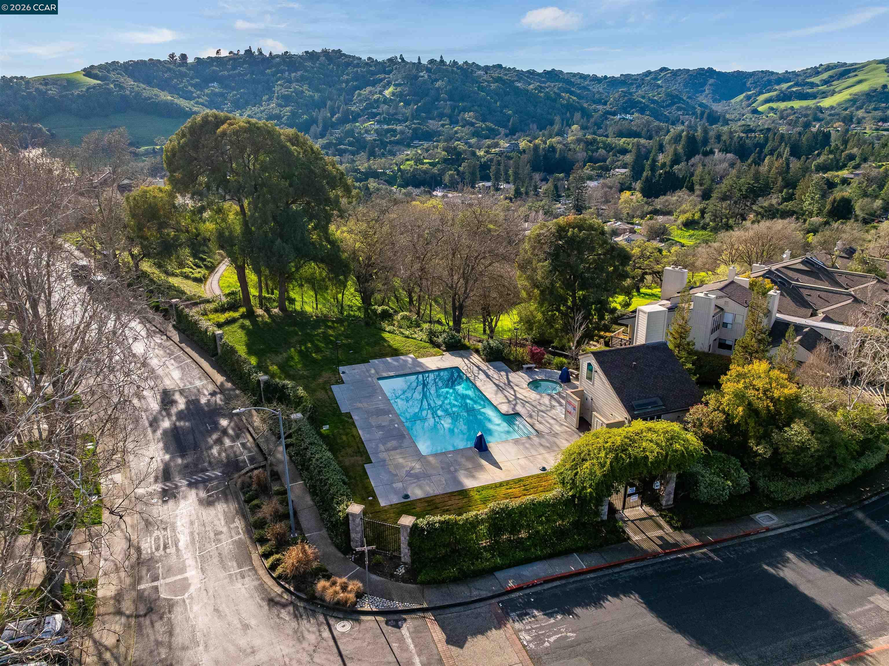 Photo #42: 41122869 Listing: Photo #42