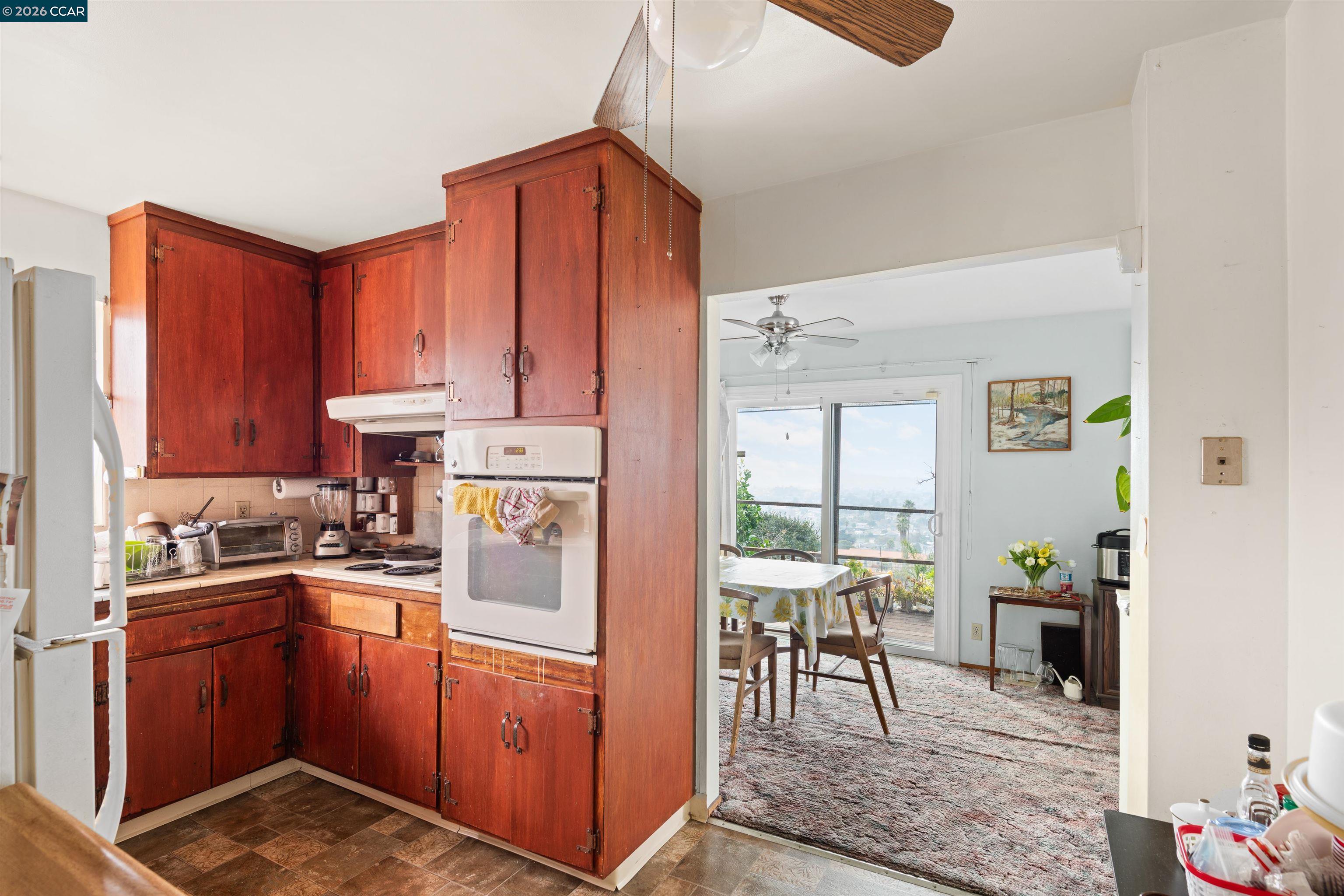 Detail Gallery Image 12 of 24 For 5988 Monterey Ave, Richmond,  CA 94805 - 2 Beds | 1/1 Baths