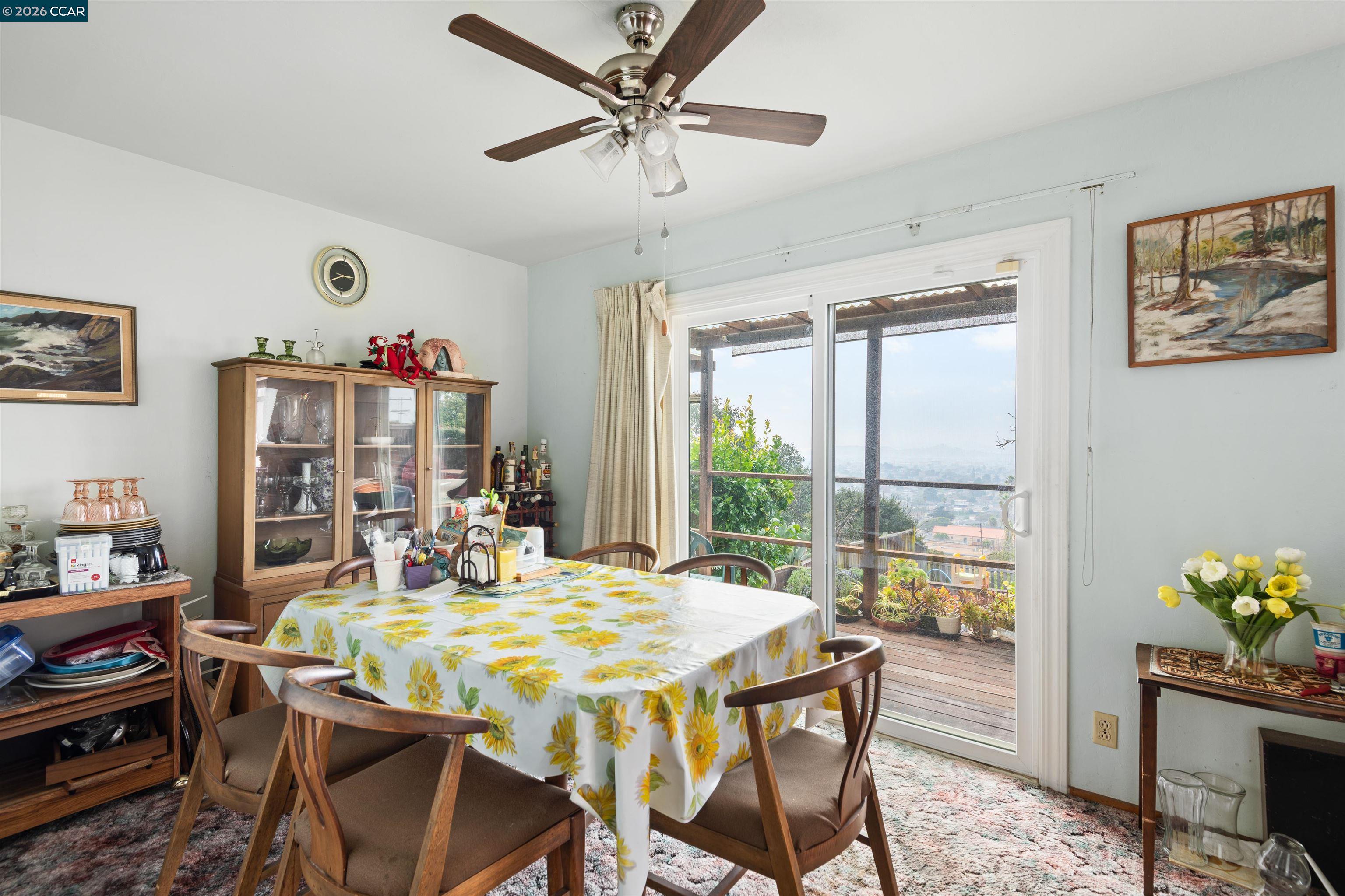 Detail Gallery Image 8 of 24 For 5988 Monterey Ave, Richmond,  CA 94805 - 2 Beds | 1/1 Baths