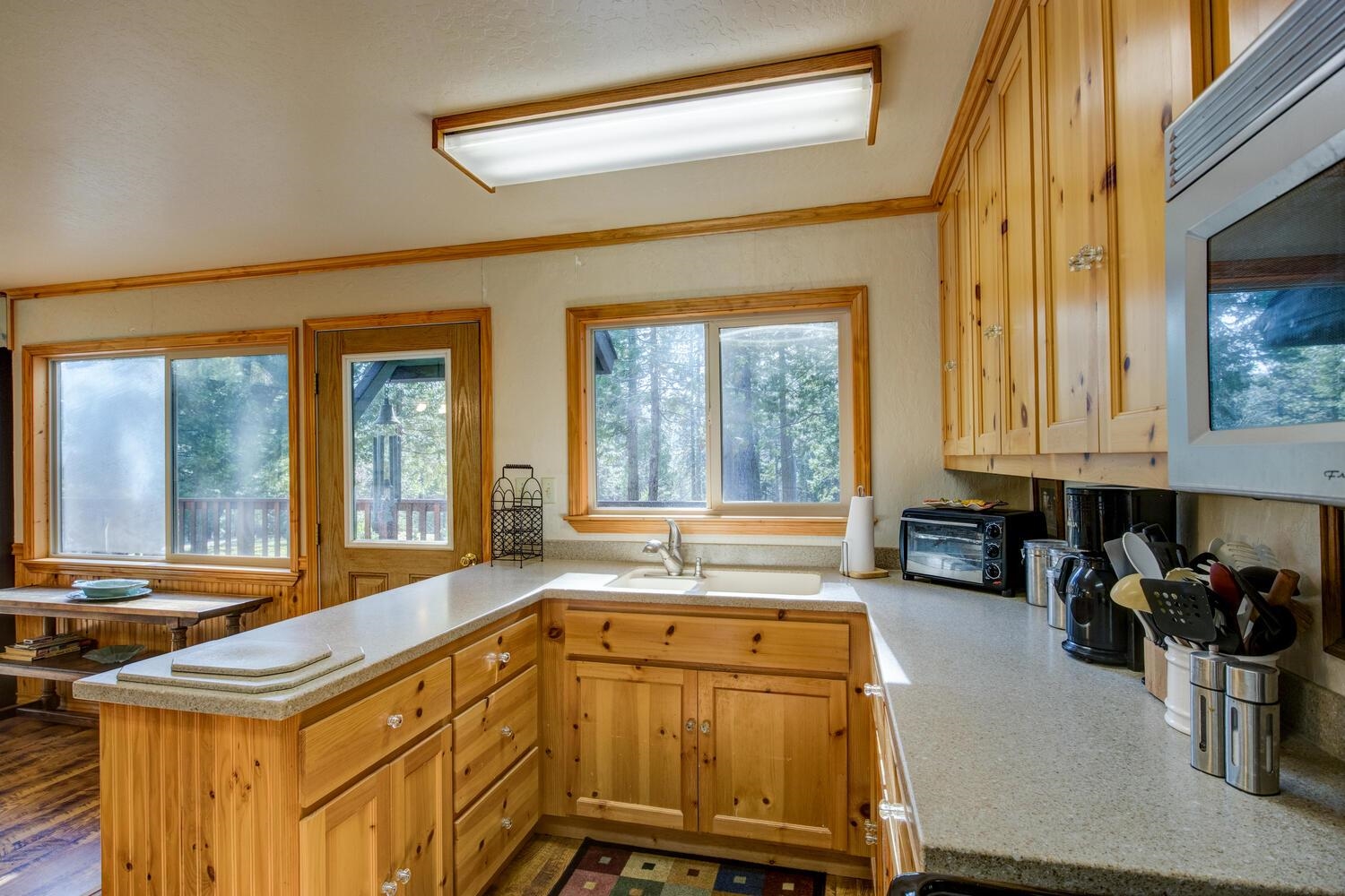 Detail Gallery Image 15 of 53 For 1919 Airacobra, Arnold,  CA 95223-000 - 3 Beds | 2 Baths