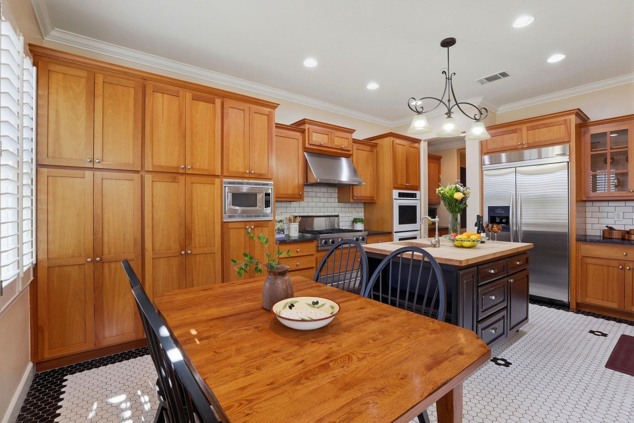 Detail Gallery Image 15 of 50 For 3075 Olivoro Ct, Livermore,  CA 94550 - 3 Beds | 2/1 Baths