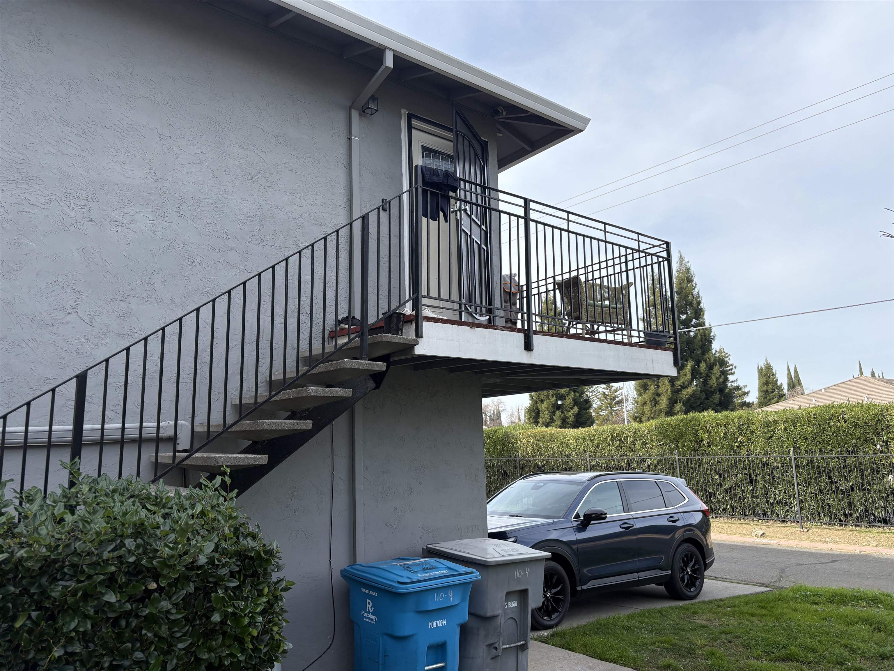 Detail Gallery Image 2 of 26 For 110 Del Rio Ct #4,  Vacaville,  CA 95687 - 3 Beds | 1 Baths