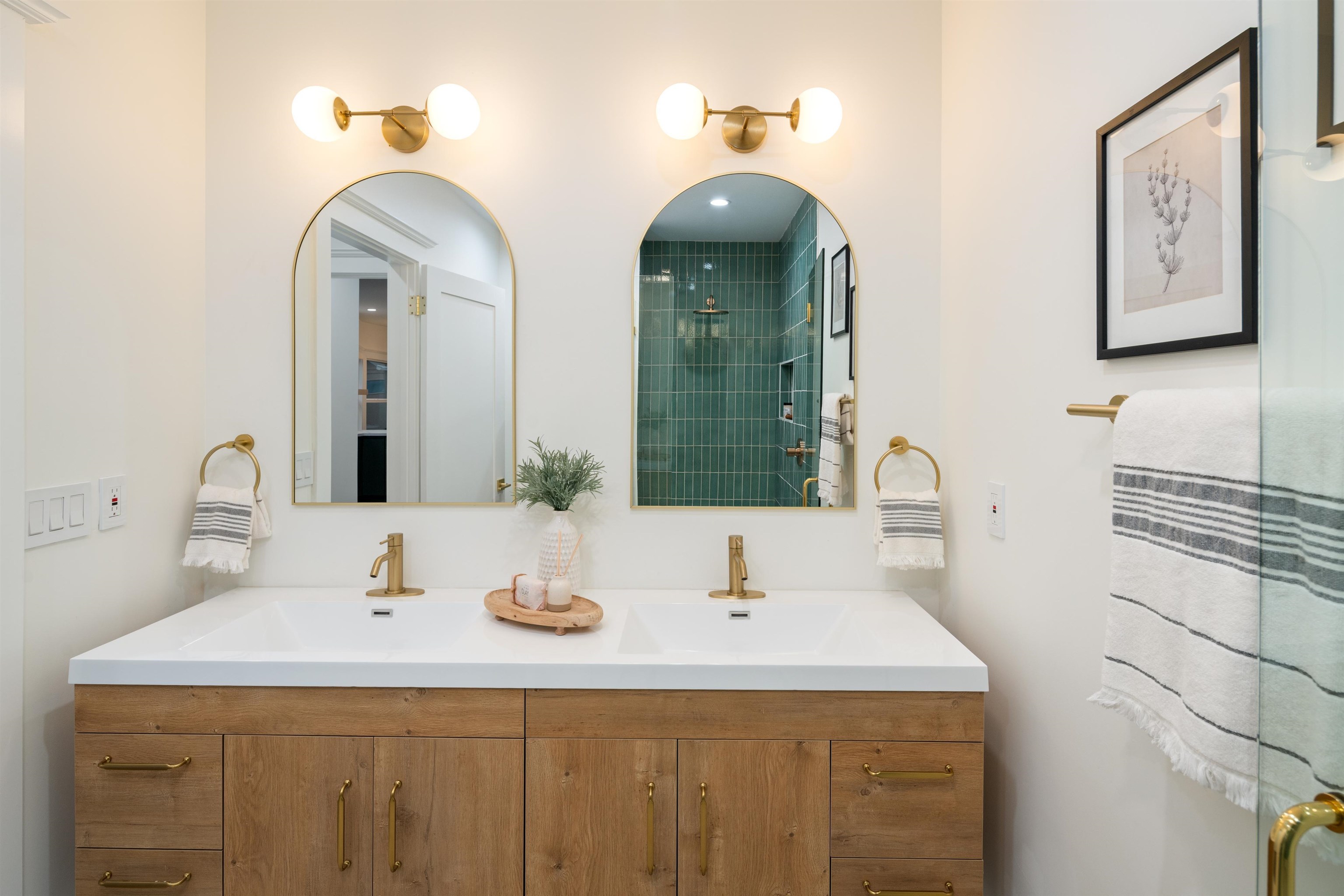 Detail Gallery Image 23 of 47 For 820 Key Route Blvd, Albany,  CA 94706 - 3 Beds | 2 Baths