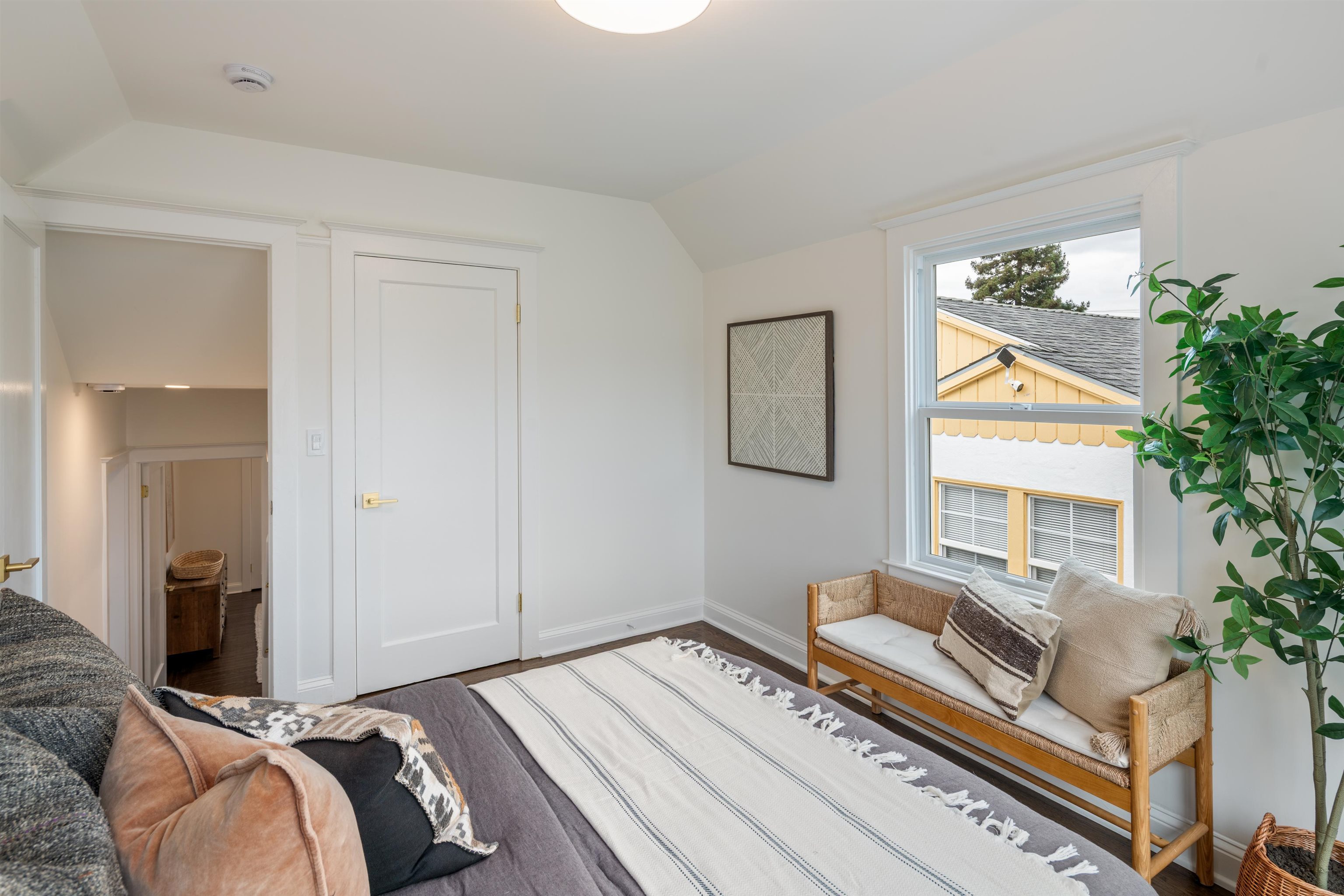 Detail Gallery Image 31 of 47 For 820 Key Route Blvd, Albany,  CA 94706 - 3 Beds | 2 Baths